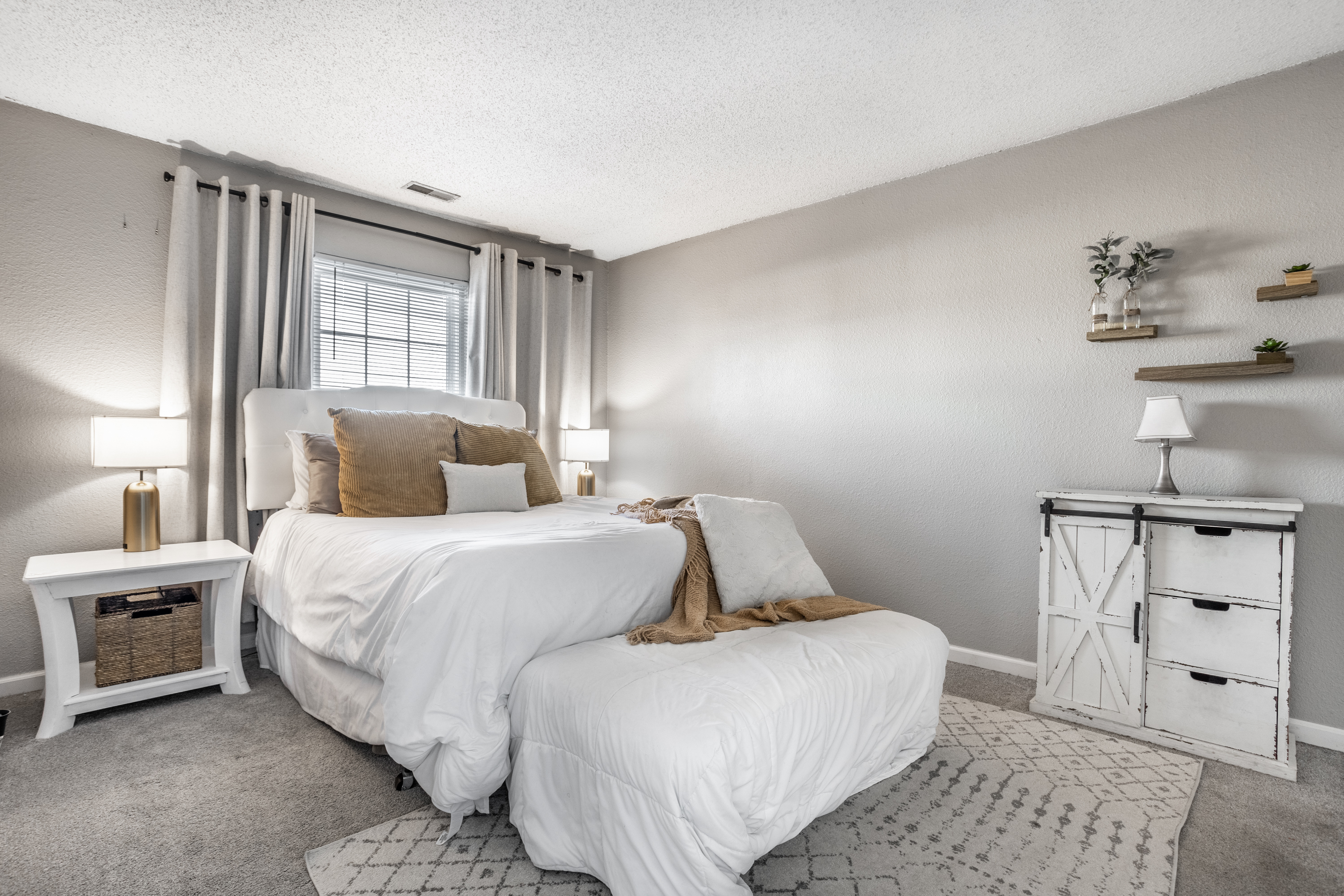 1454 Blue Grass Parkway