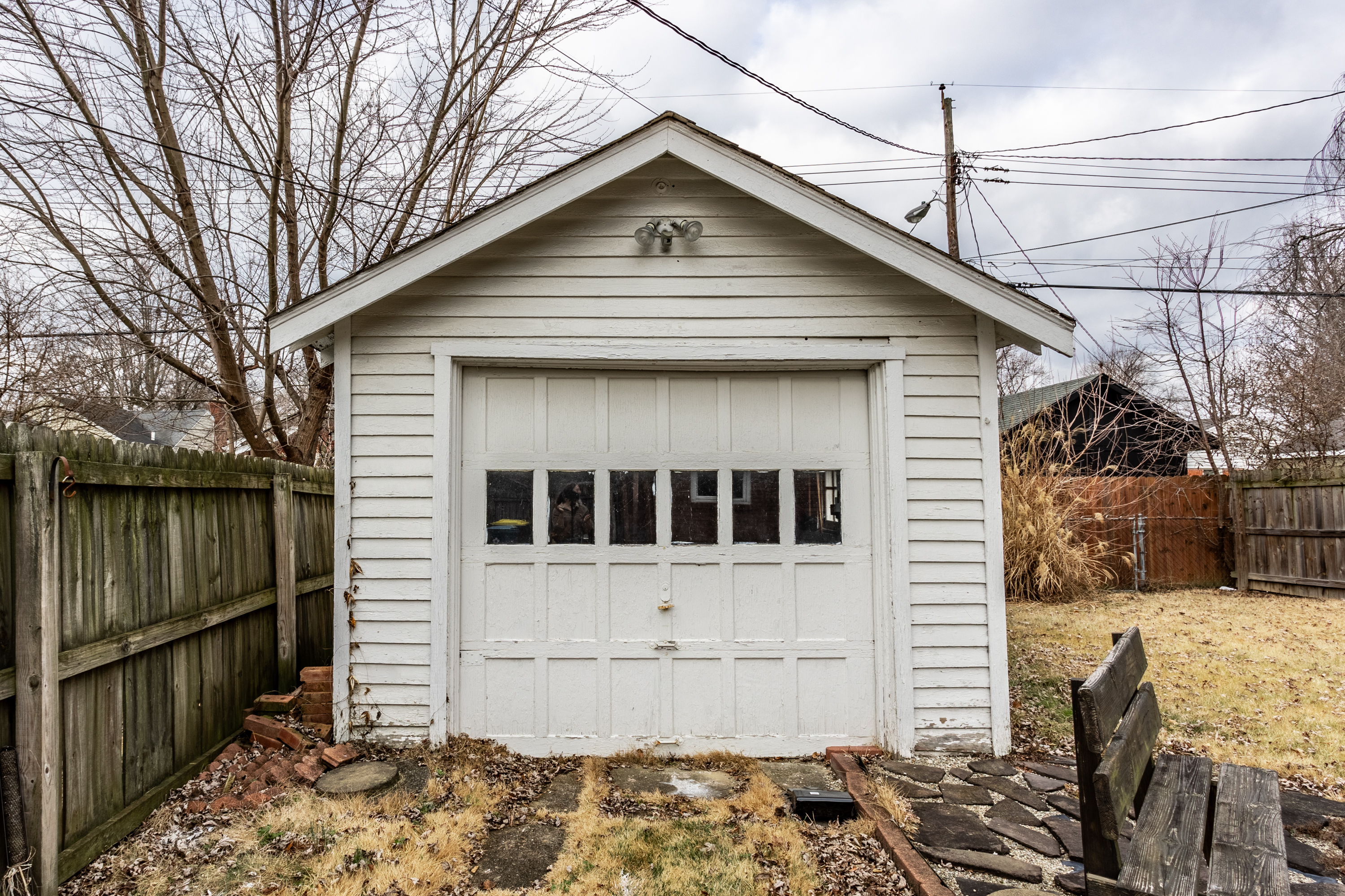 6170 Primrose Avenue