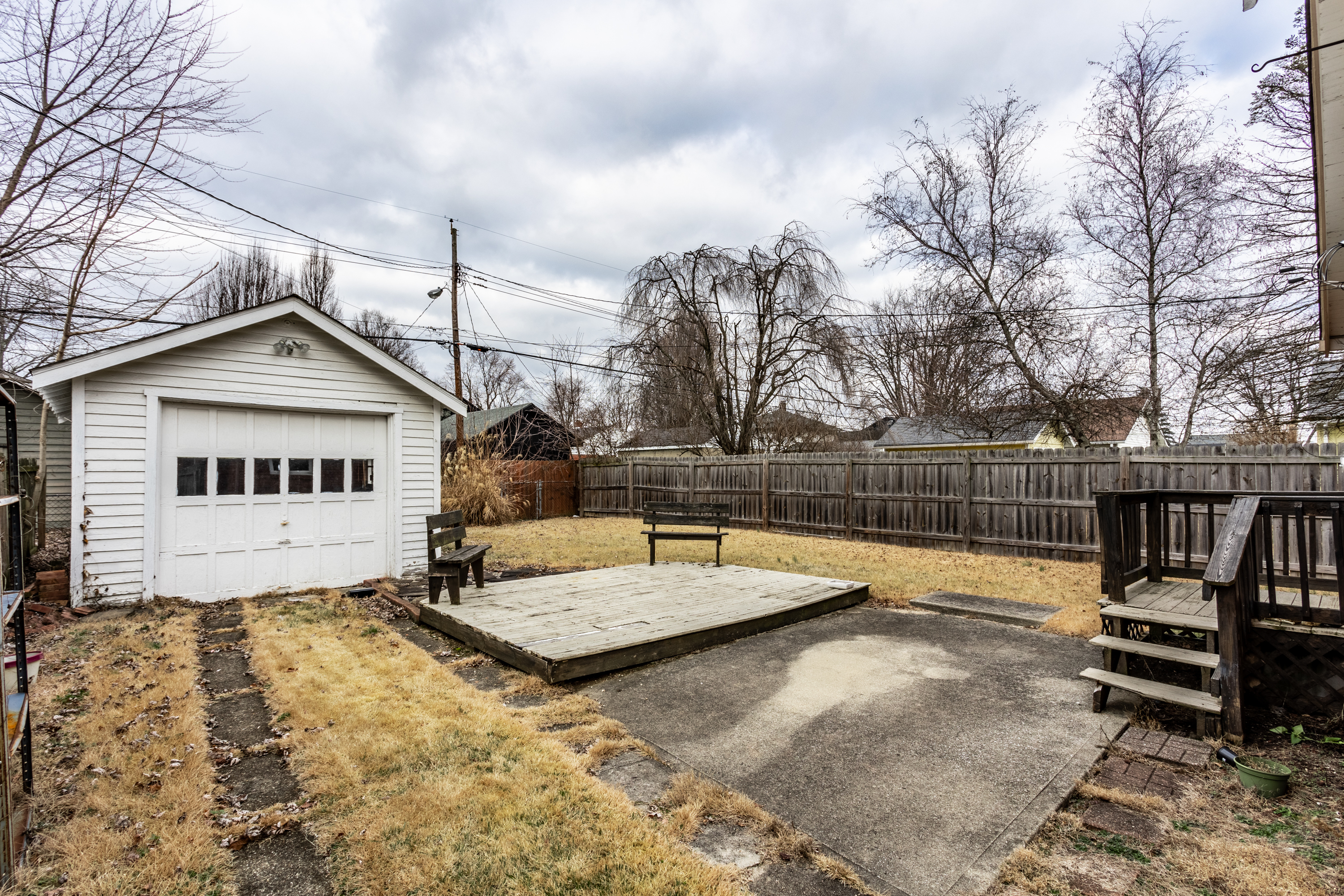 6170 Primrose Avenue