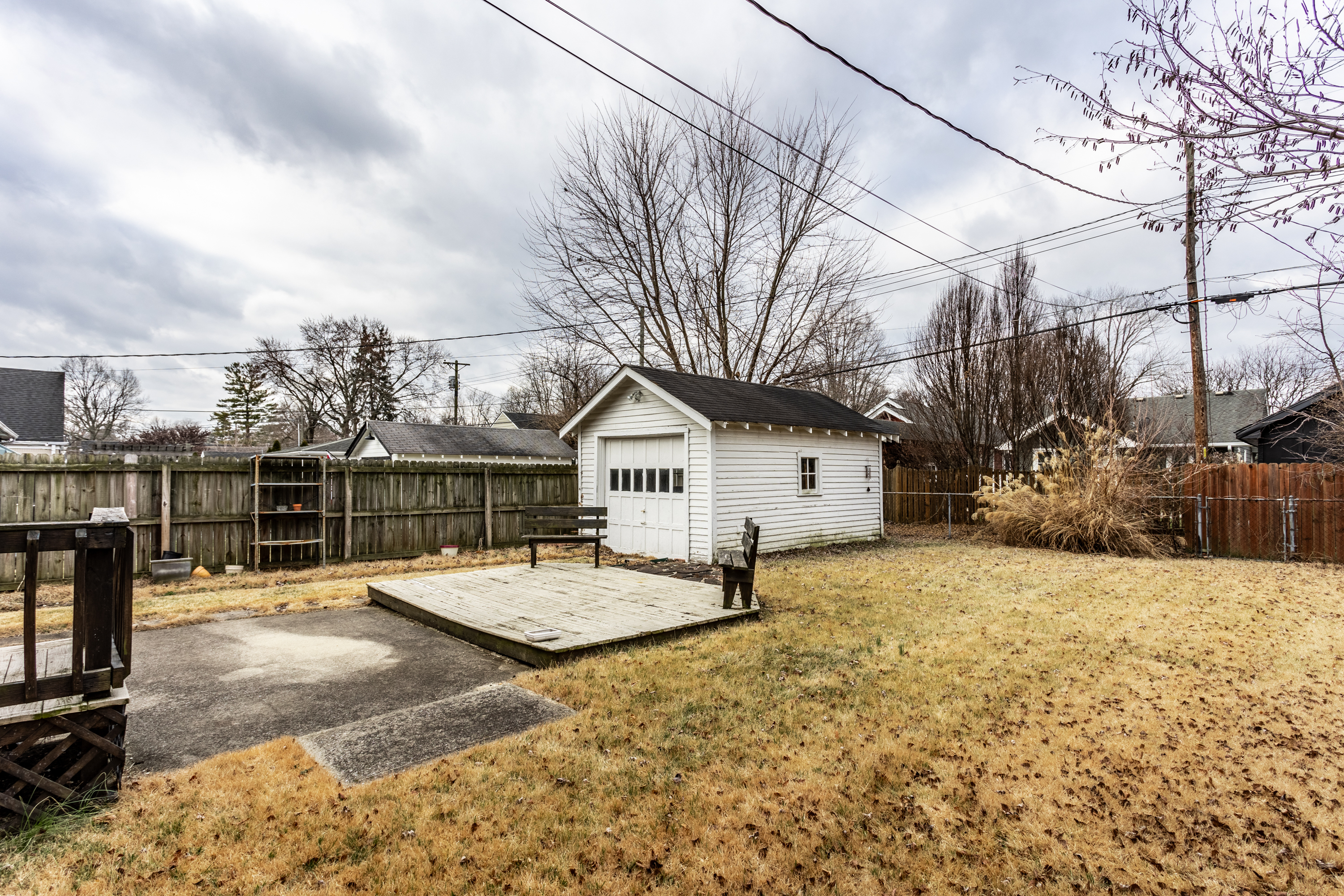 6170 Primrose Avenue