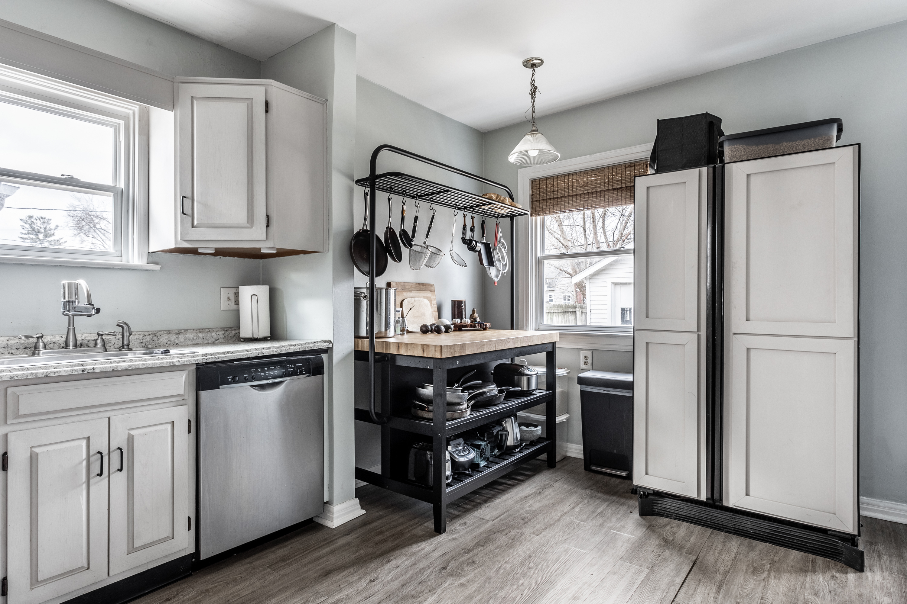 6170 Primrose Avenue