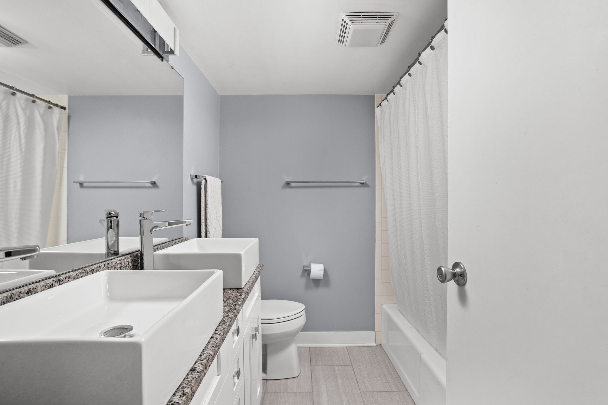25 E 40th Street Unit: 2K