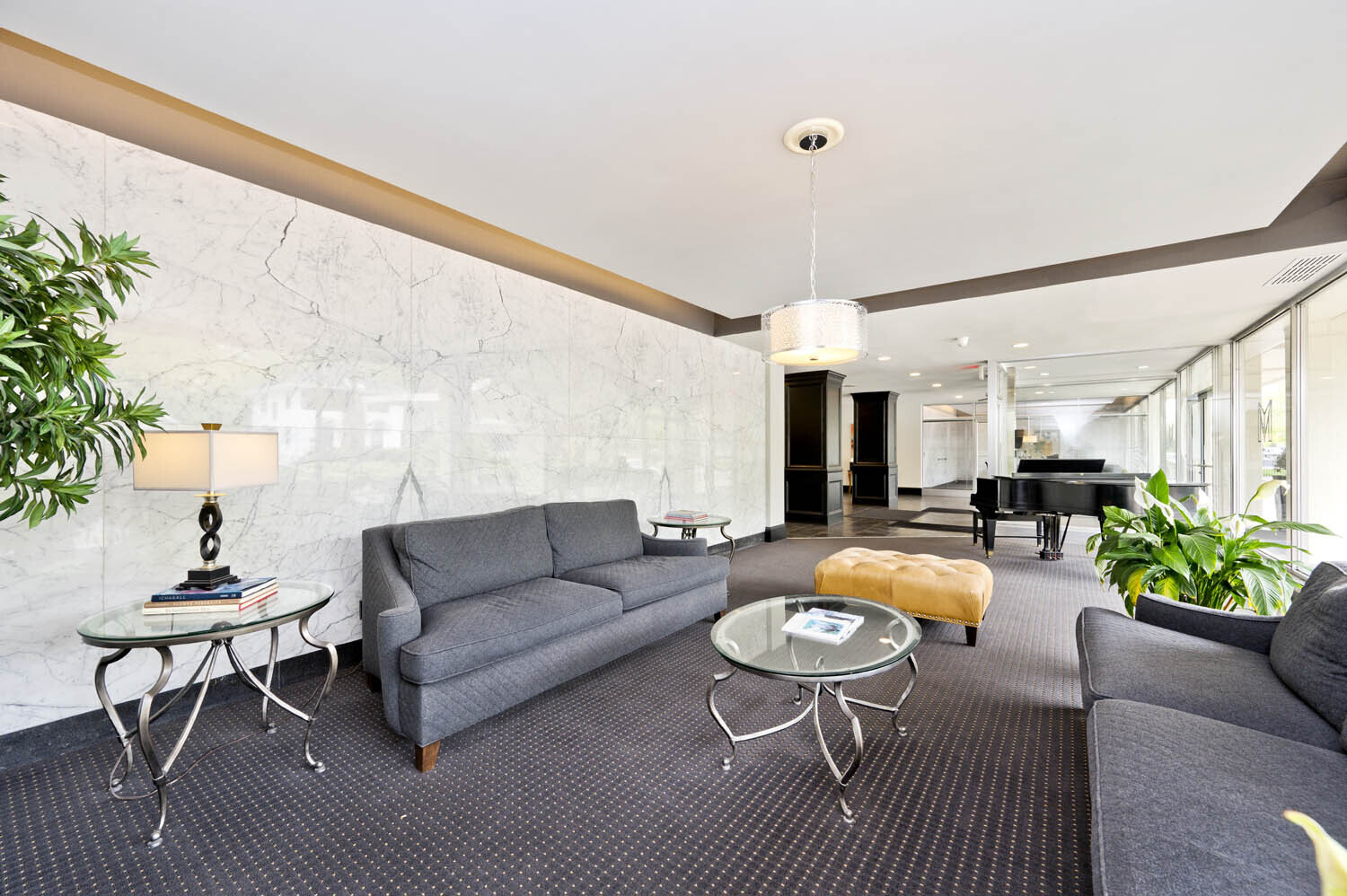 25 E 40th Street Unit: 2K