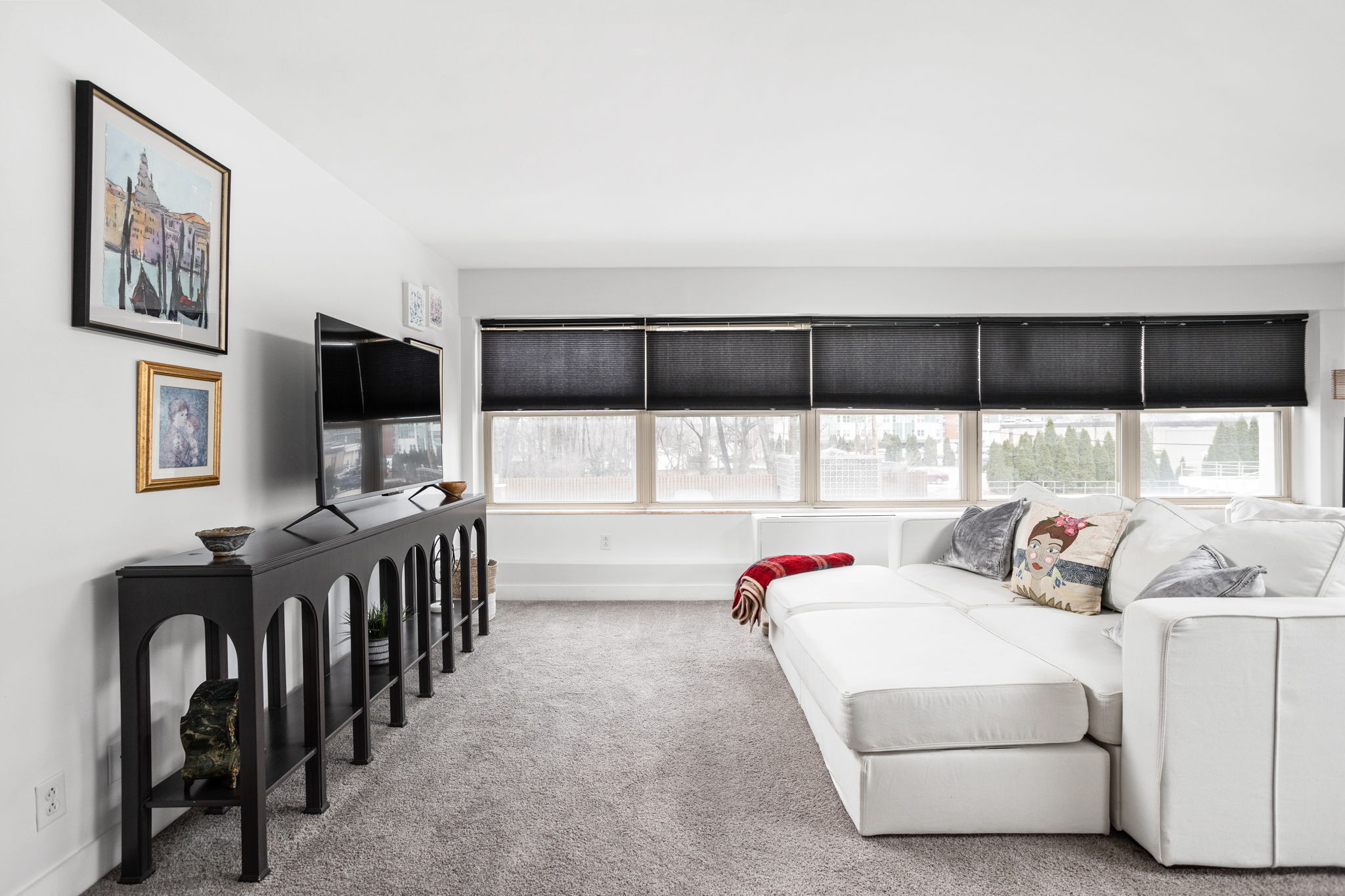 25 E 40th Street Unit: 2K