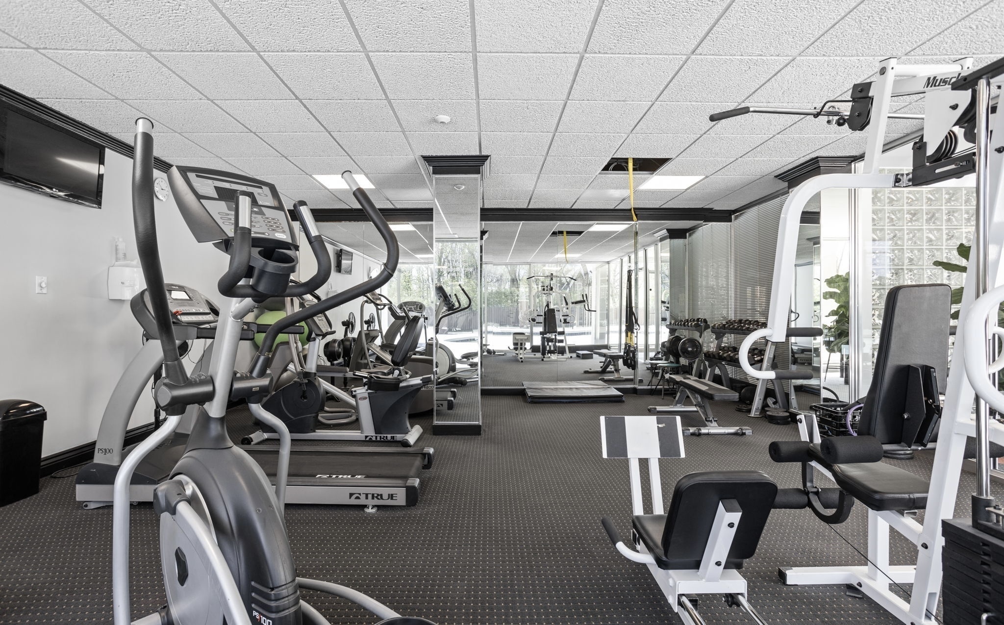 25 E 40th Street Unit: 2K