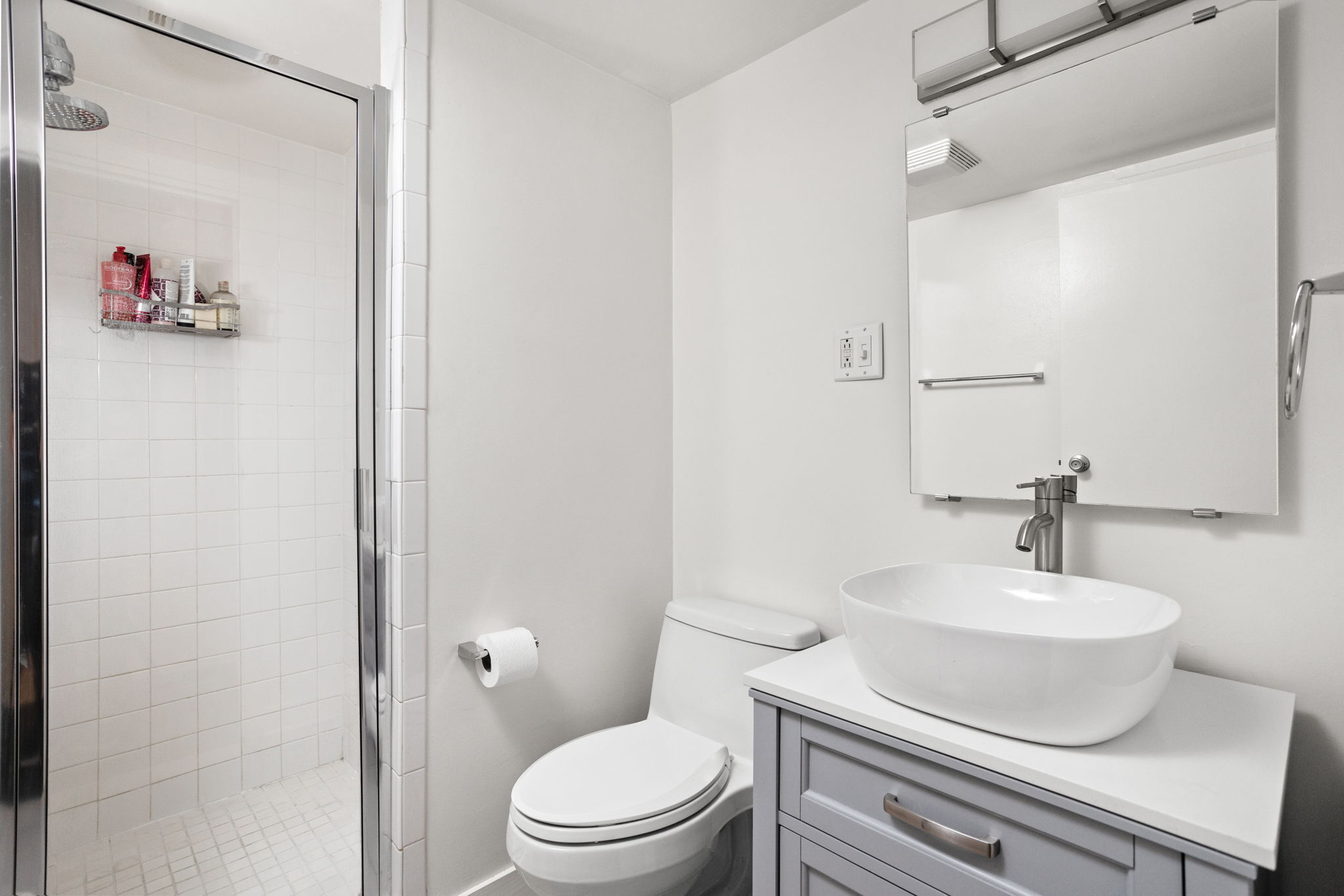 25 E 40th Street Unit: 2K