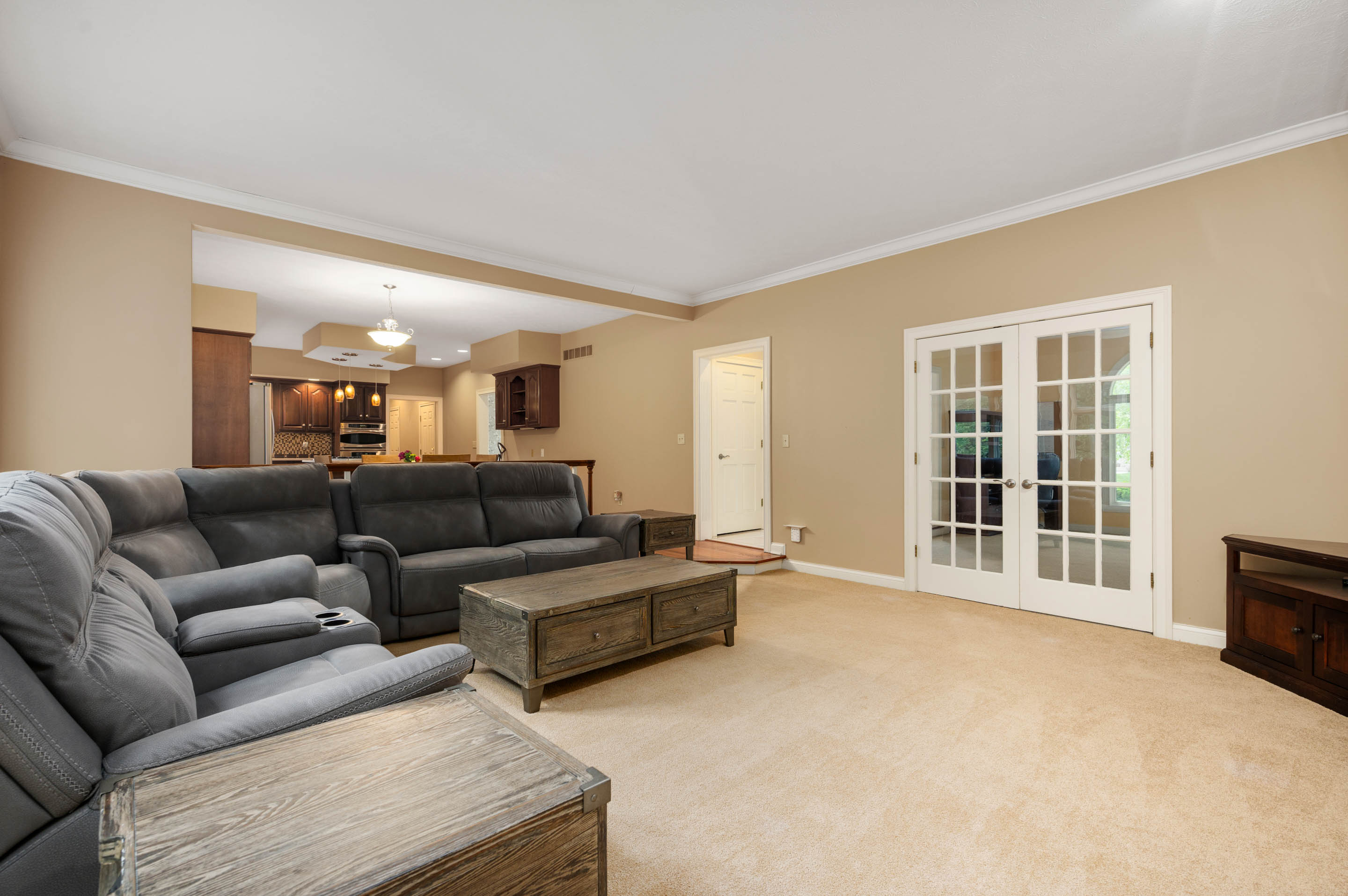 4911 Regency Place