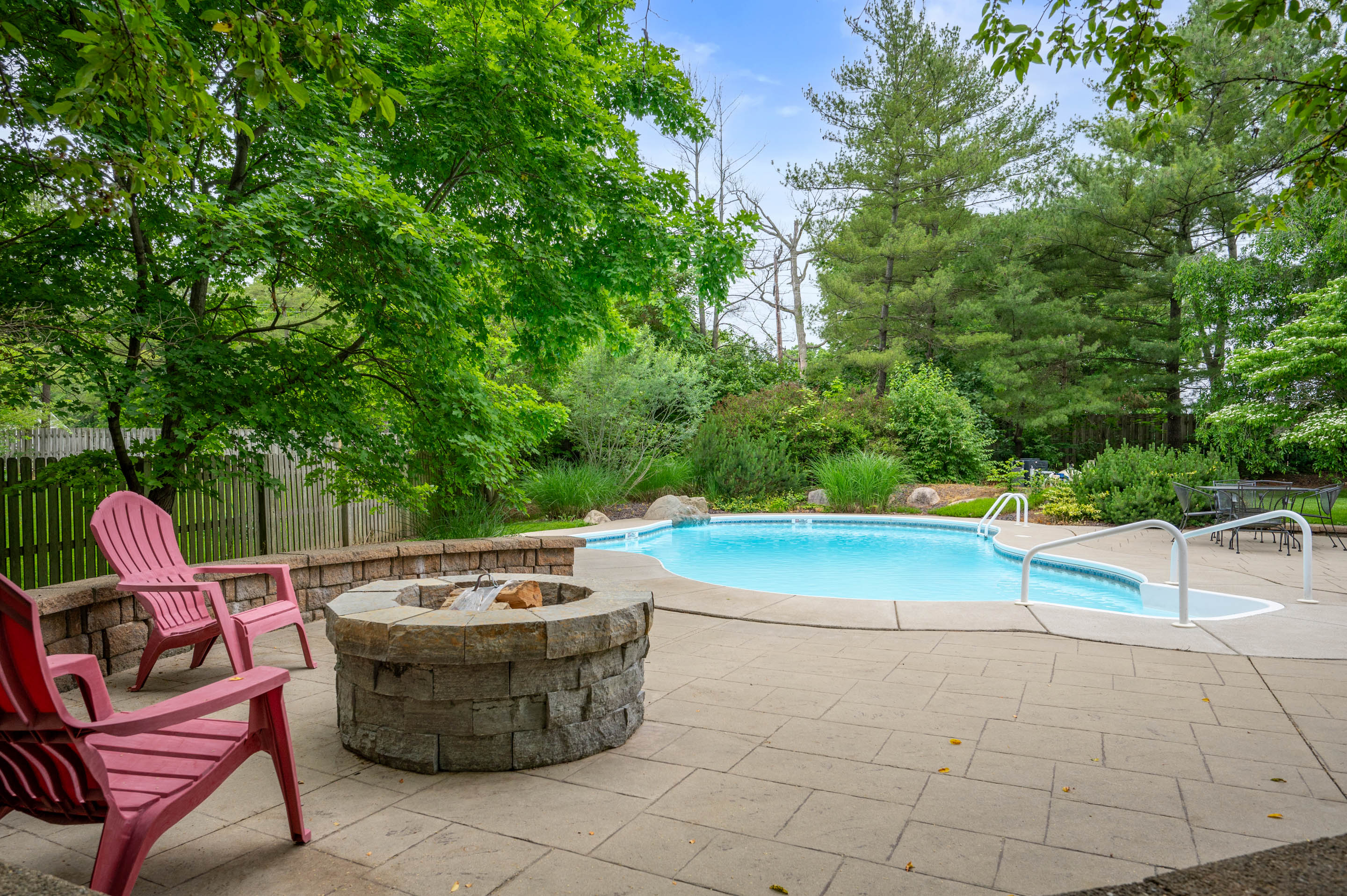 4911 Regency Place