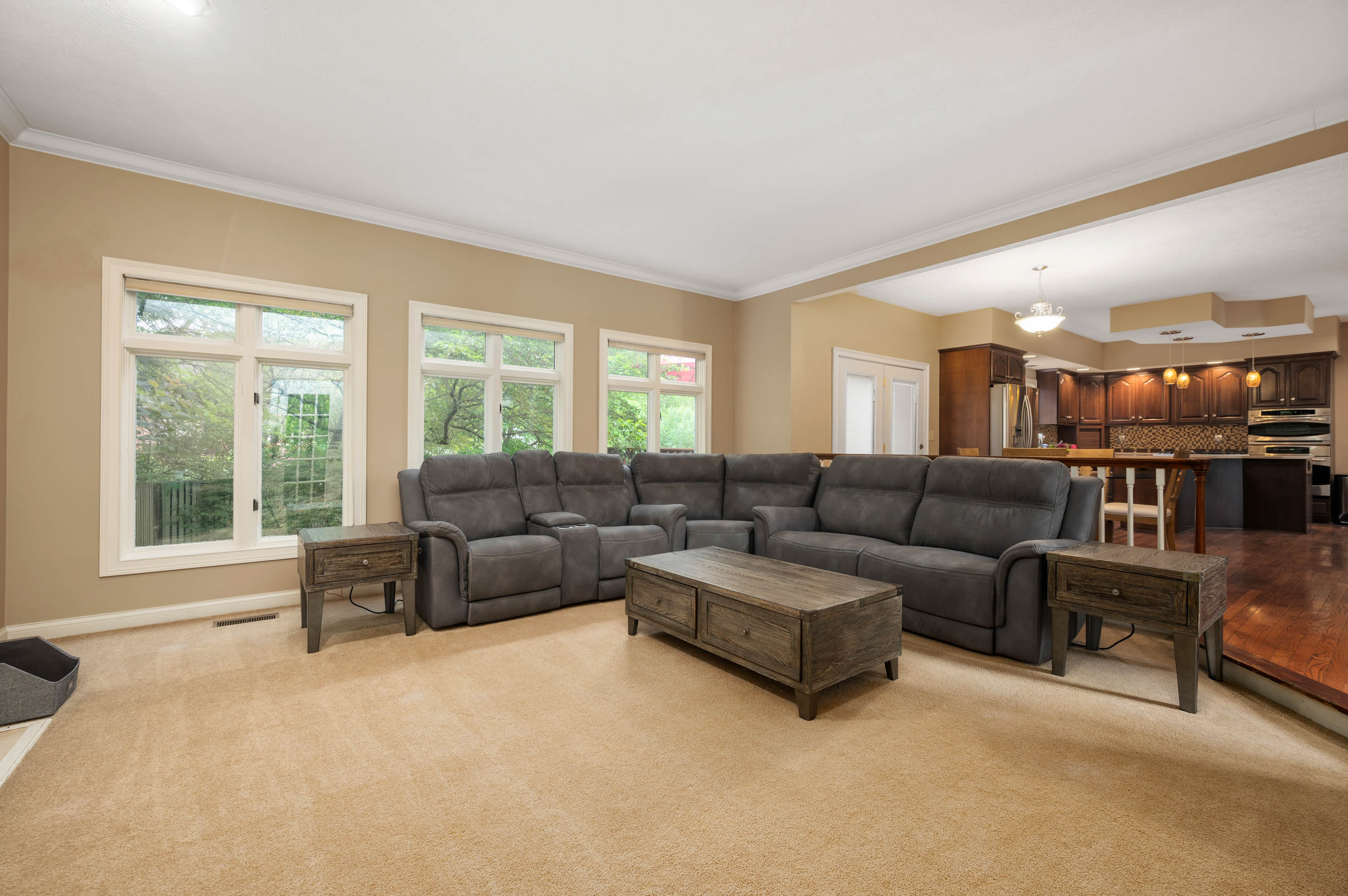4911 Regency Place