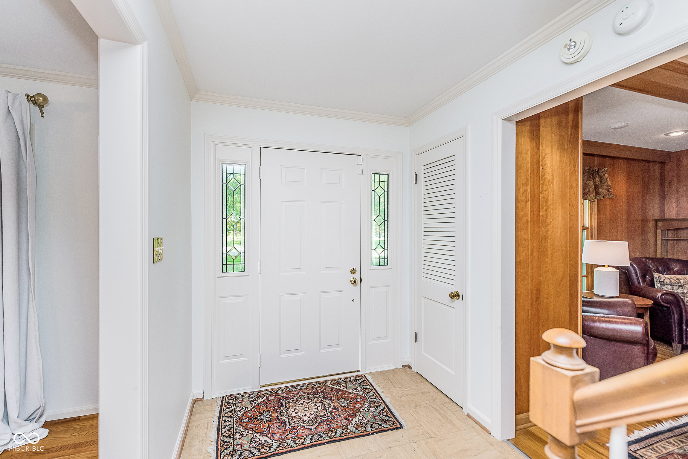 535 W 77th Street N