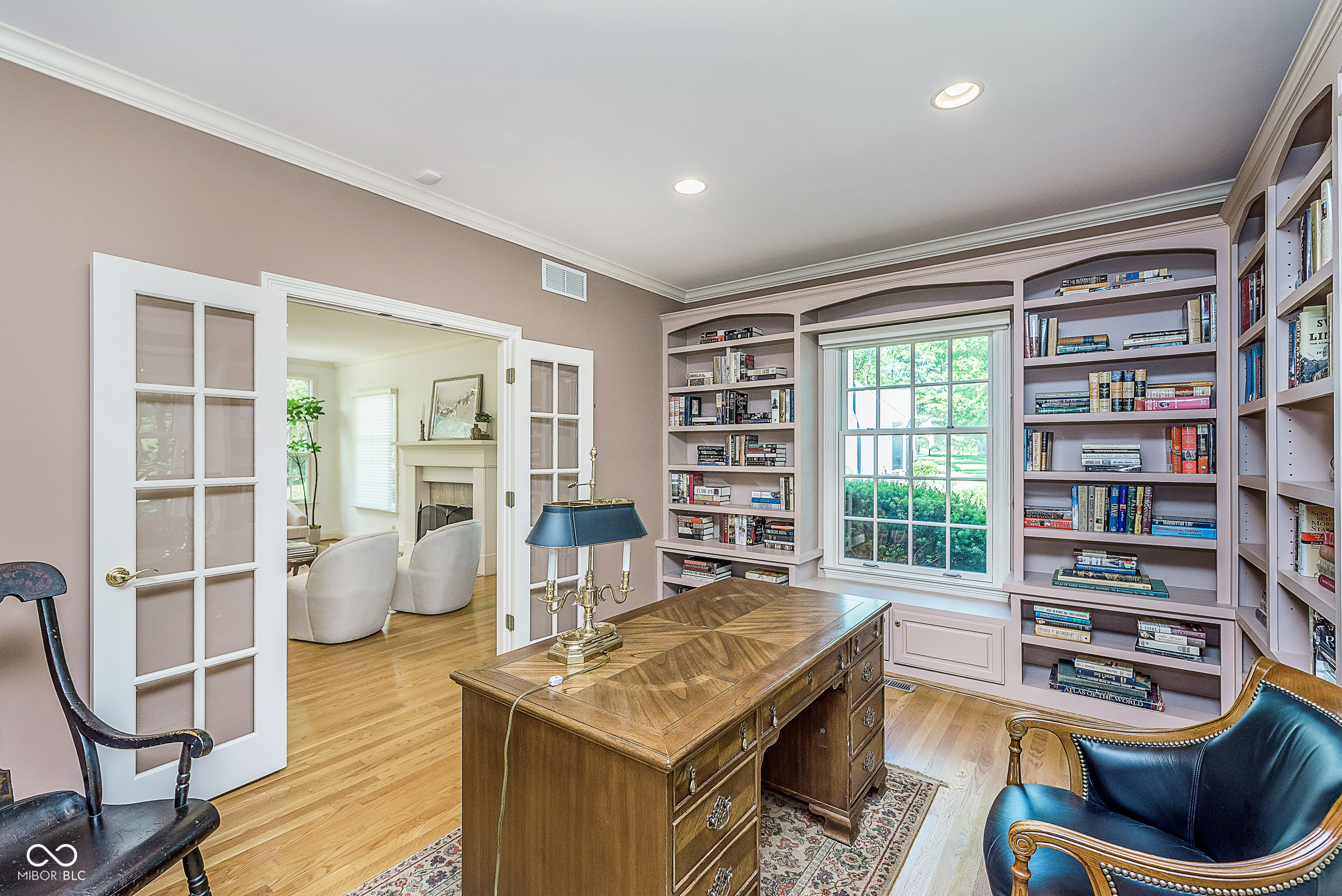 535 W 77th Street N