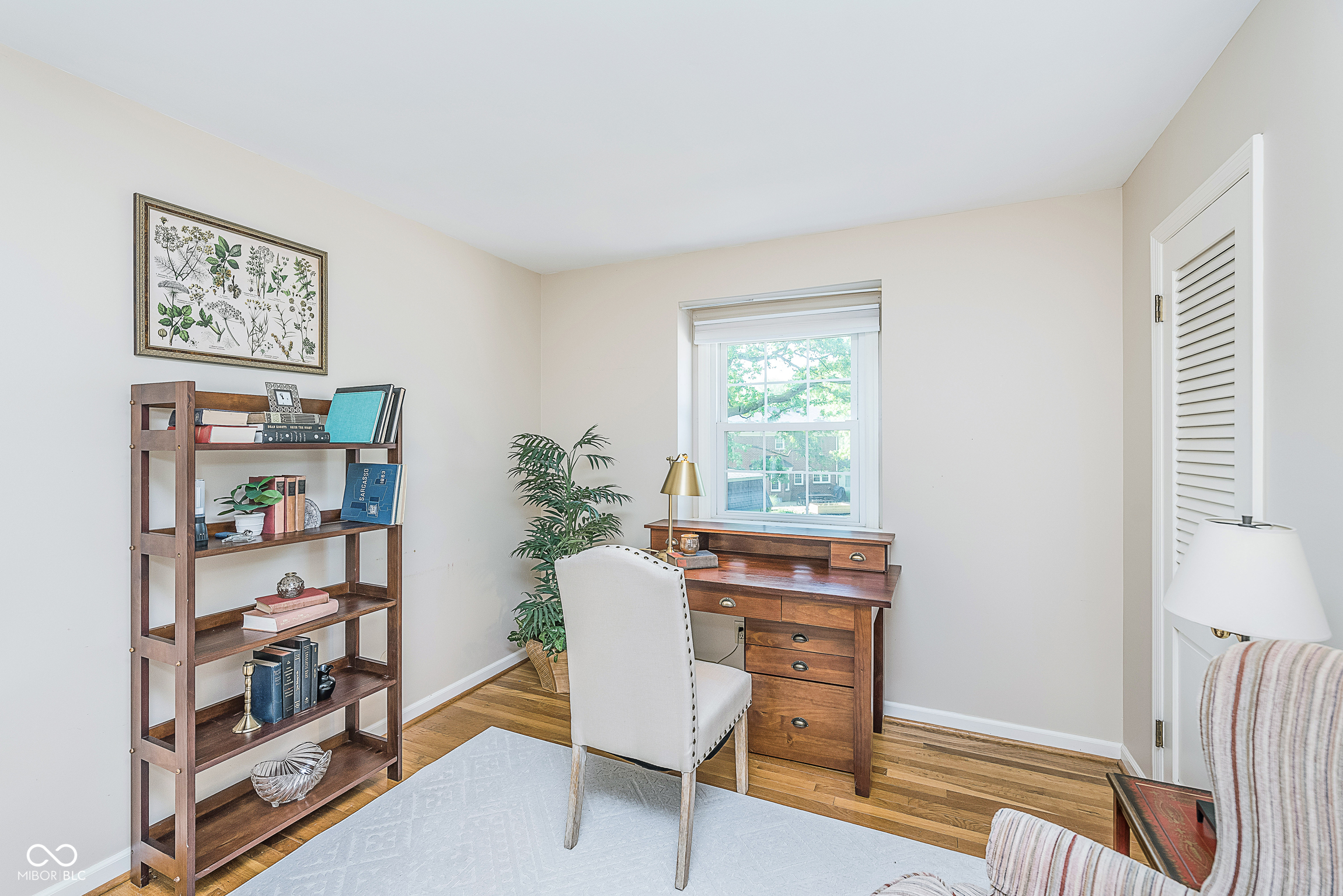 535 W 77th Street N