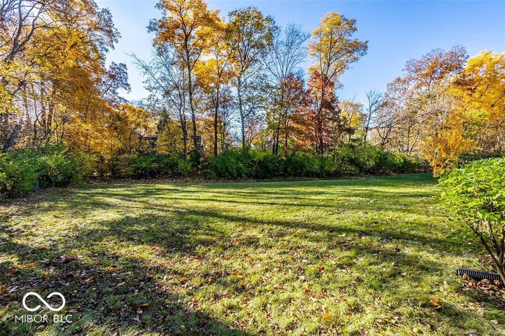 10249 Leeward Boulevard