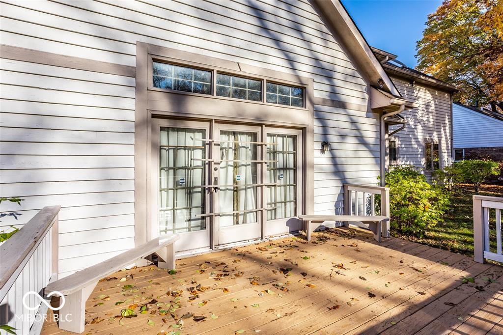 10249 Leeward Boulevard