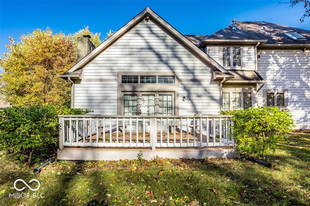 10249 Leeward Boulevard