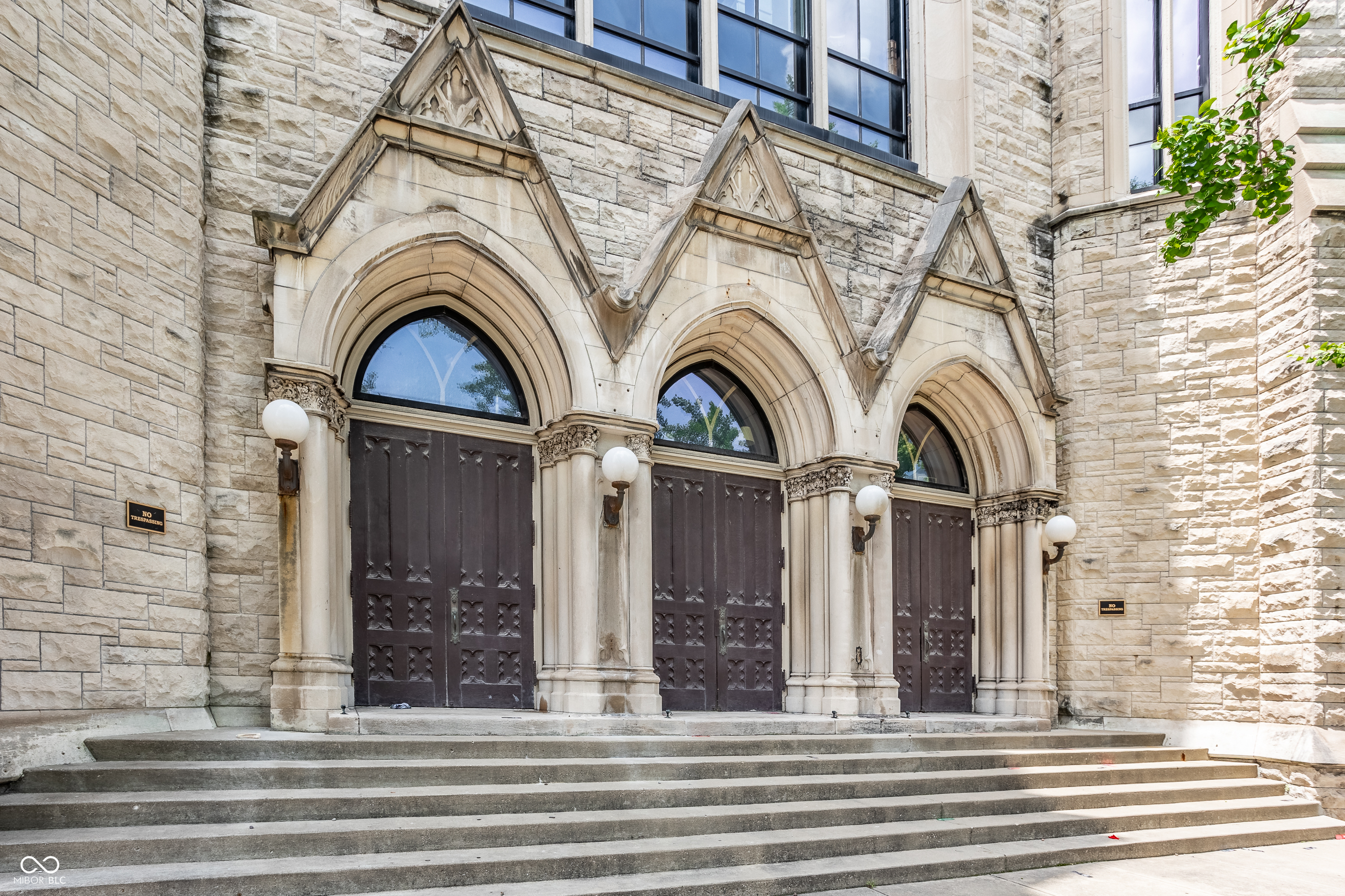 802 N Meridian Street N Unit: 307