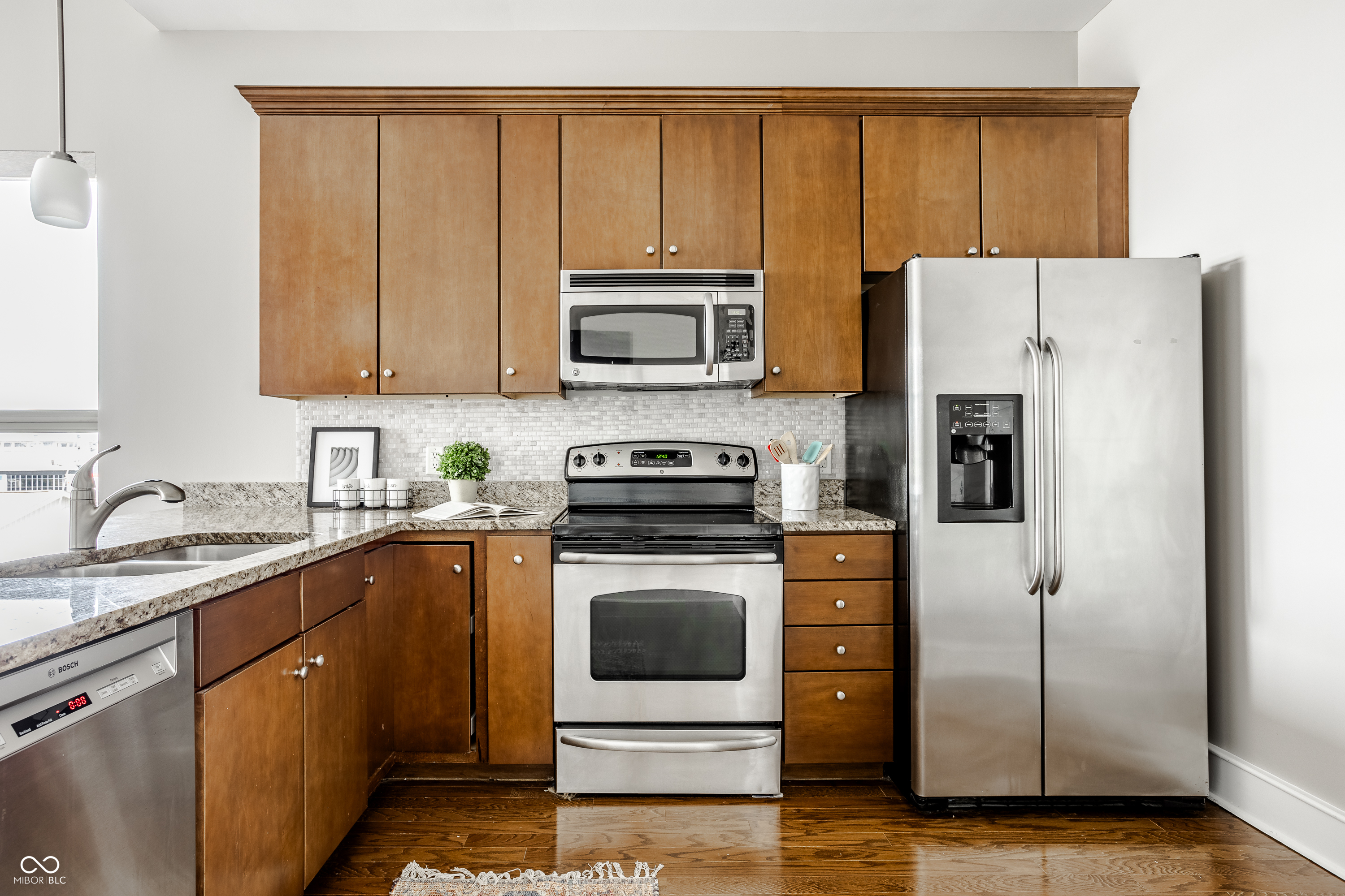 802 N Meridian Street N Unit: 307