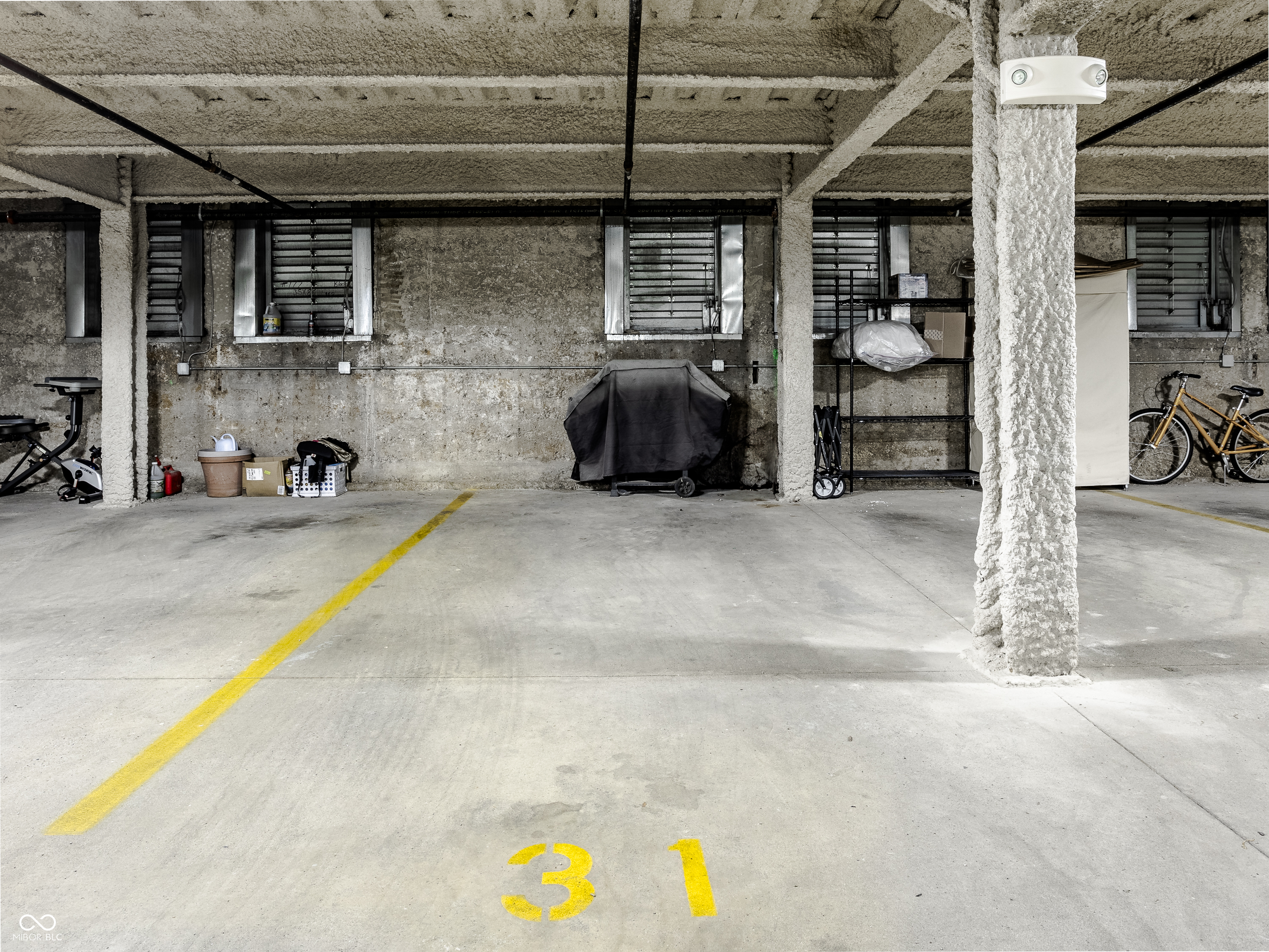 802 N Meridian Street N Unit: 307