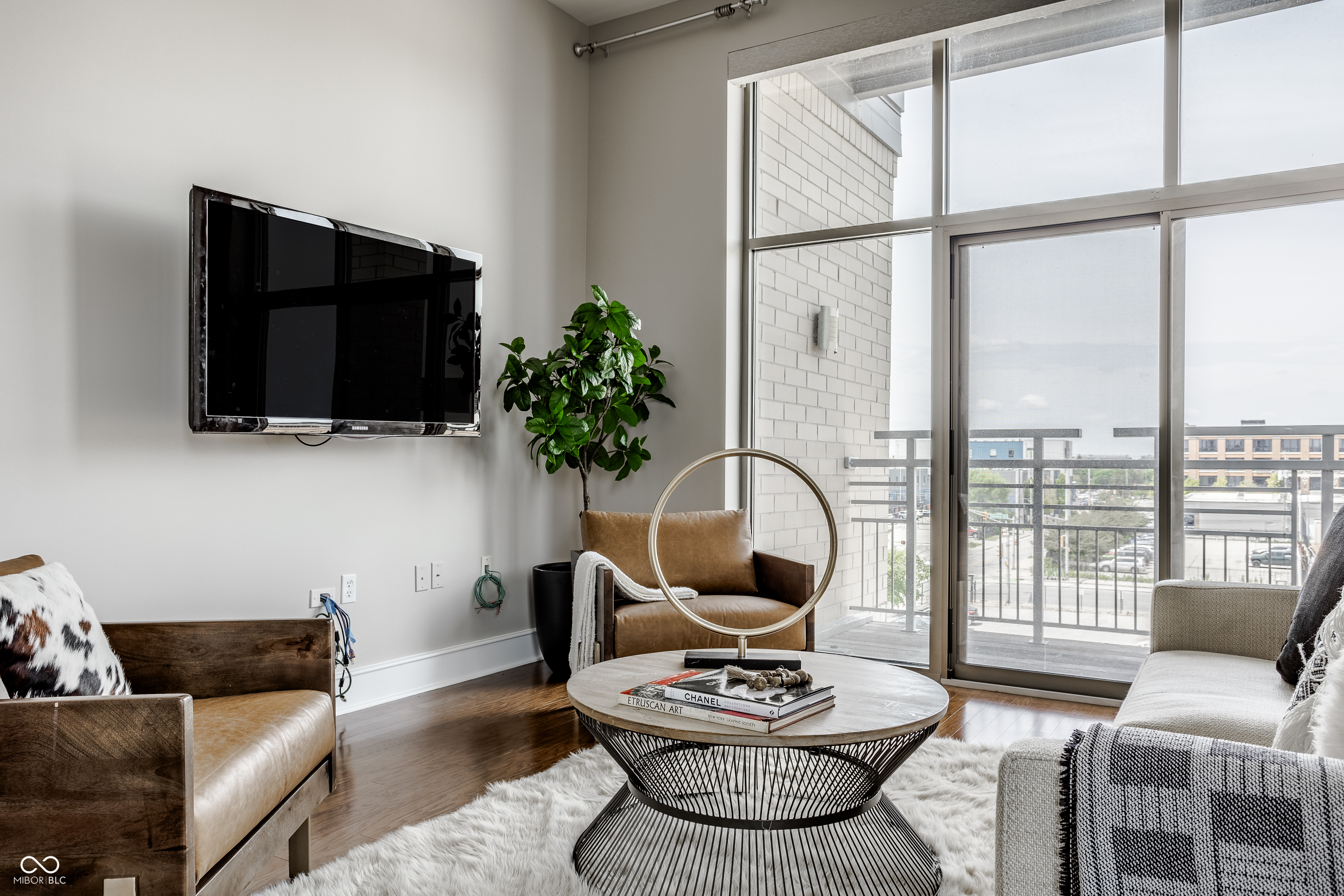 802 N Meridian Street N Unit: 307