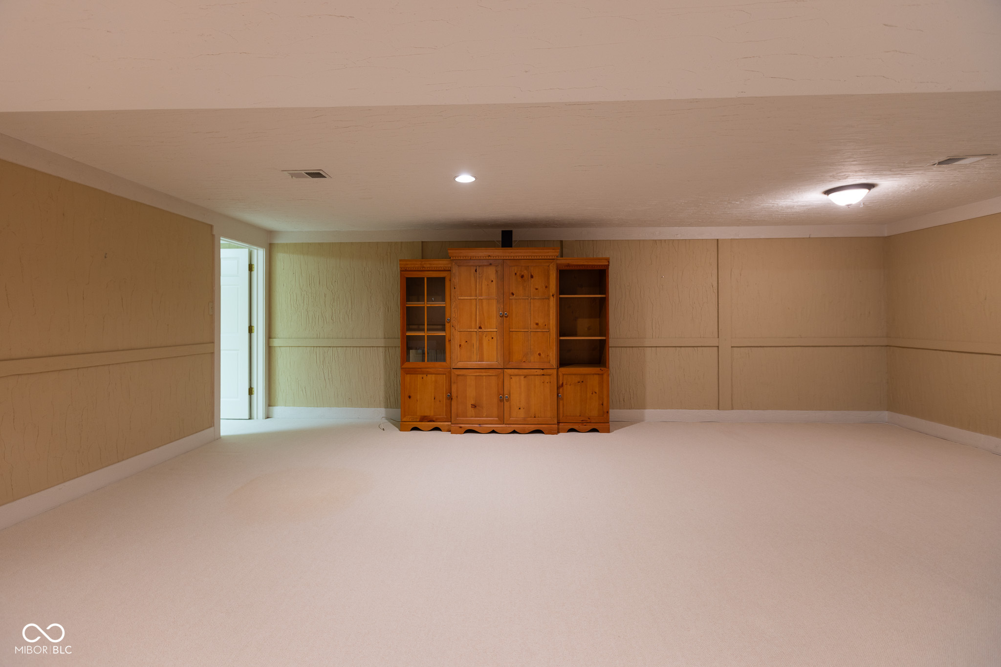 4768 Cole Porter Lane