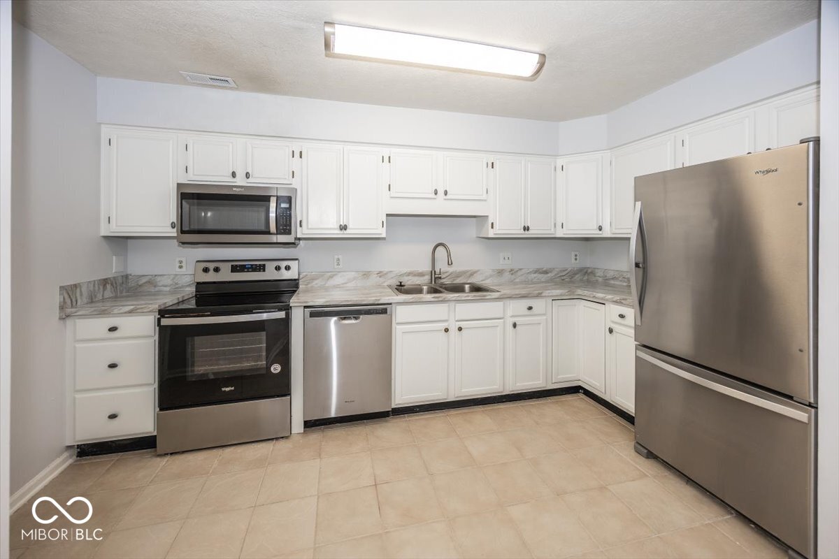 7037 Sea Oats Lane