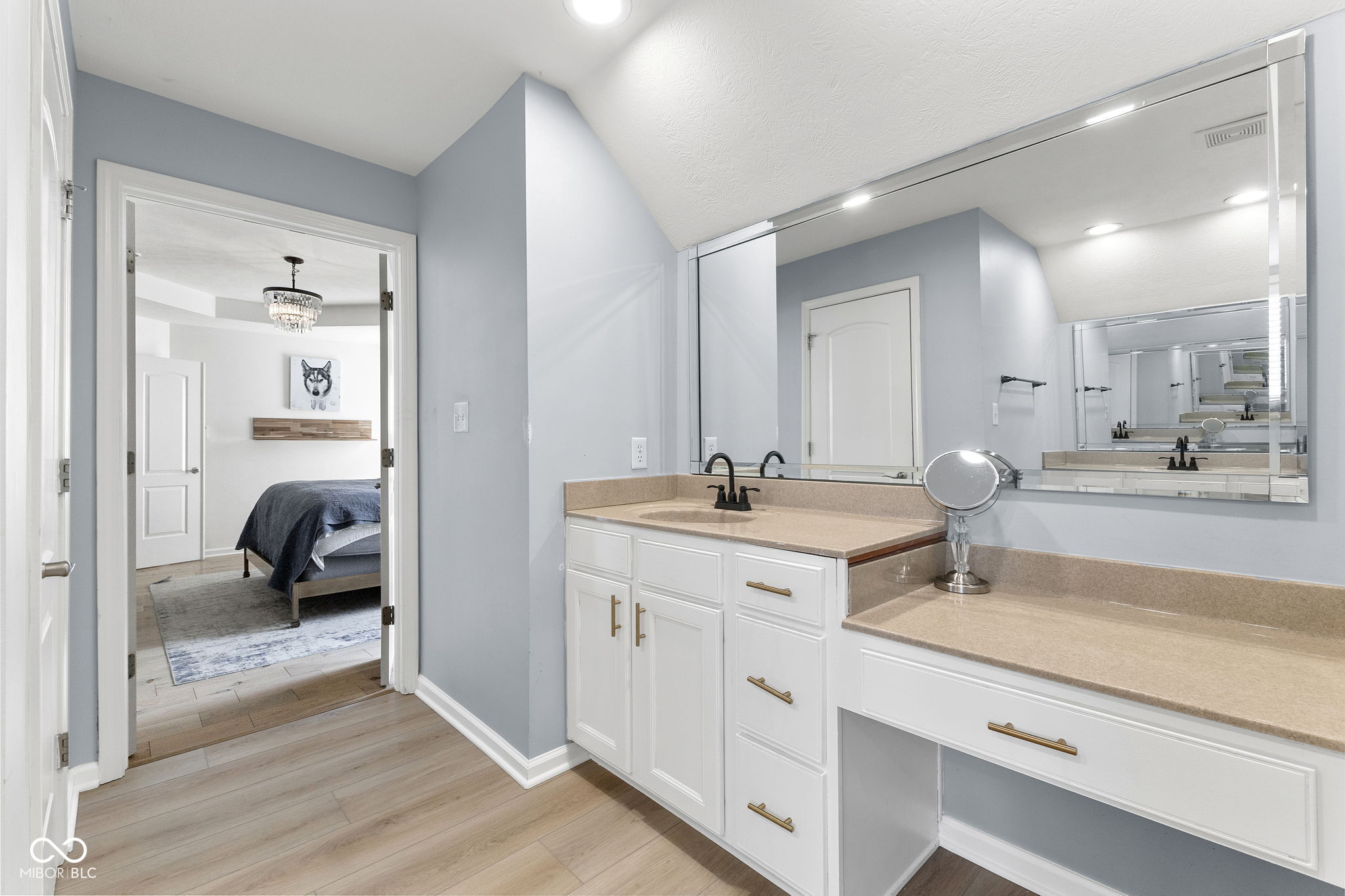 12295 Wolverton Way