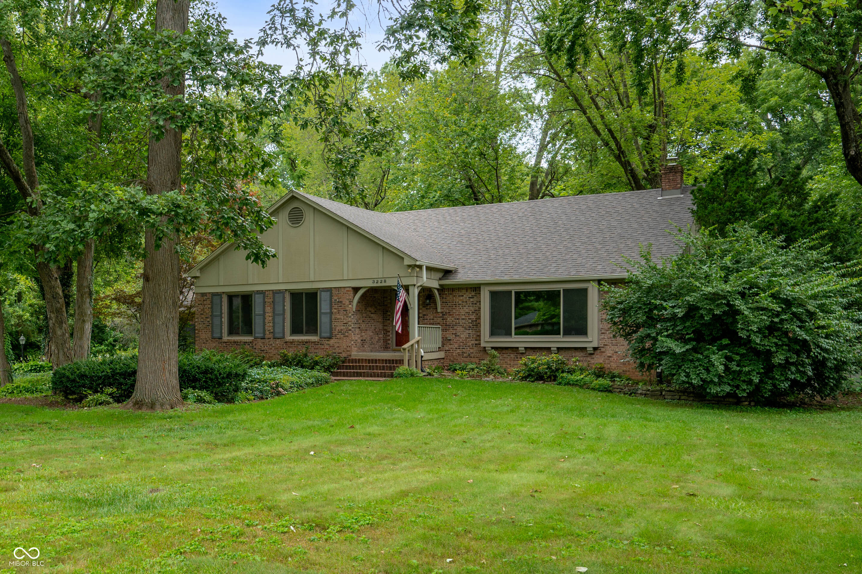 3228 E 69th Street