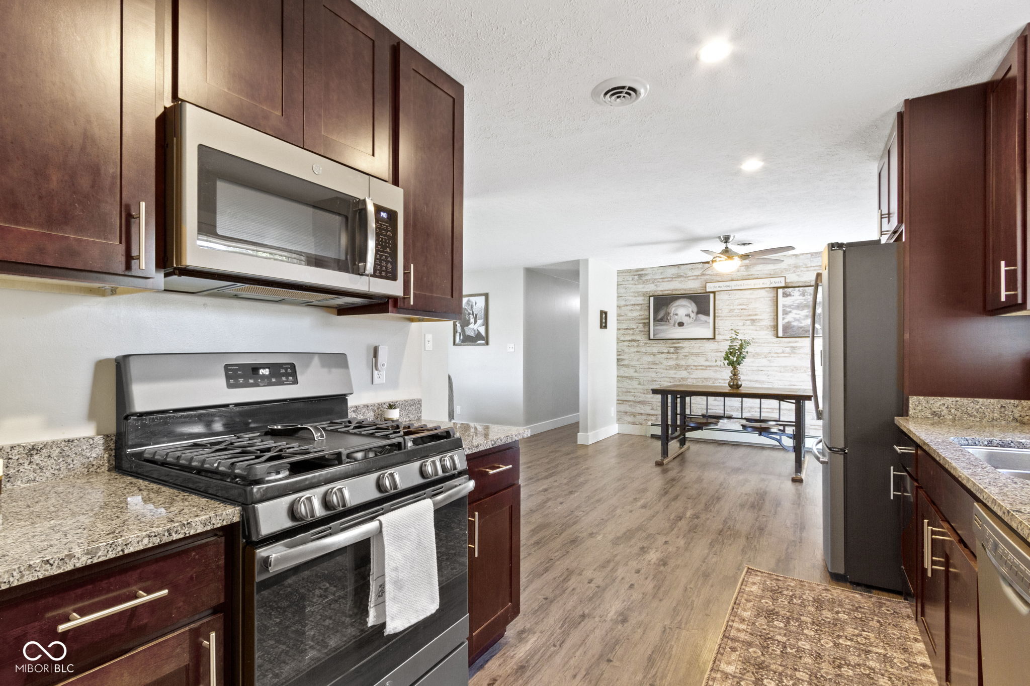 737 E 116th Street