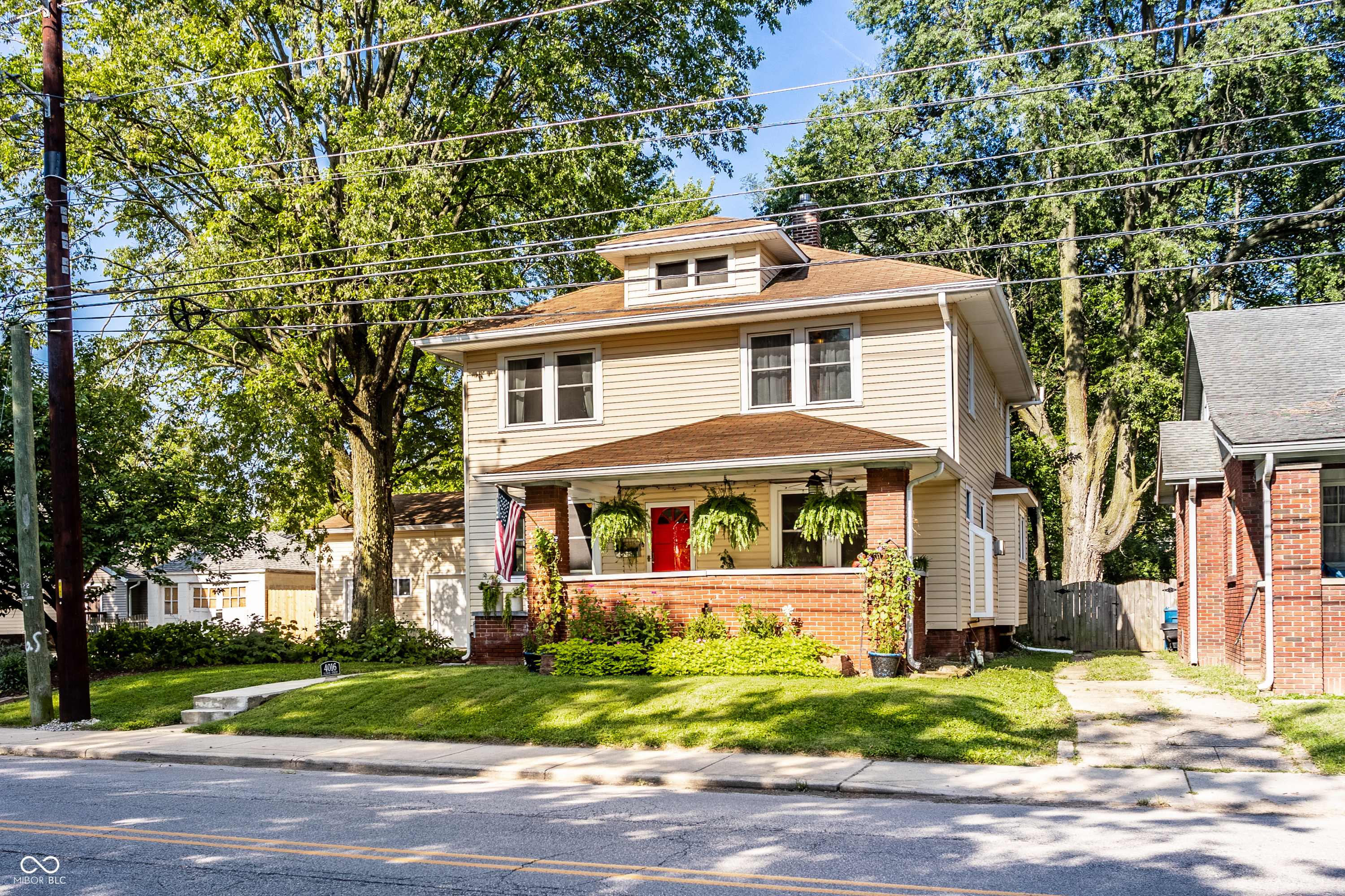 4016 N Illinois Street