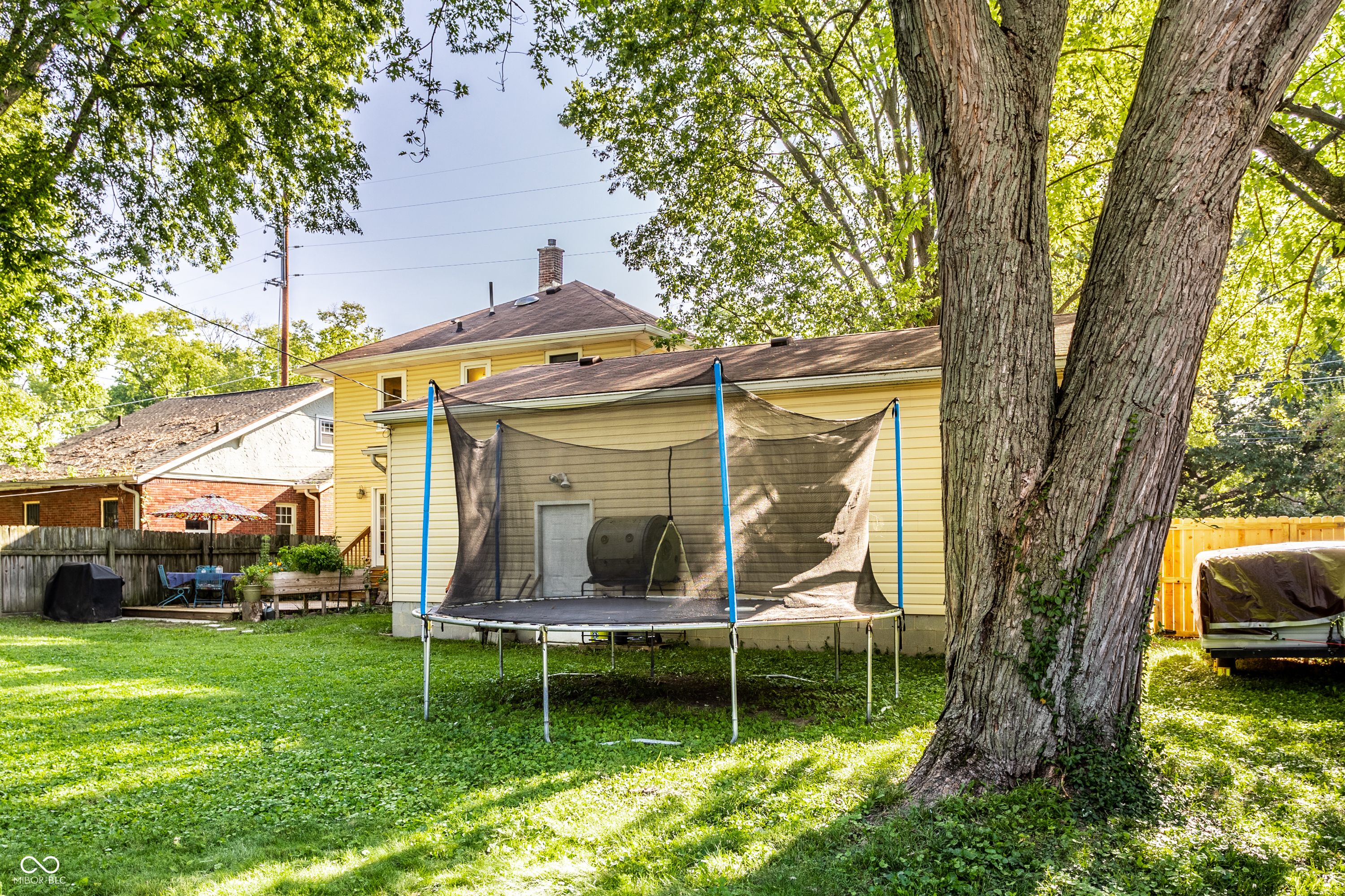 4016 N Illinois Street