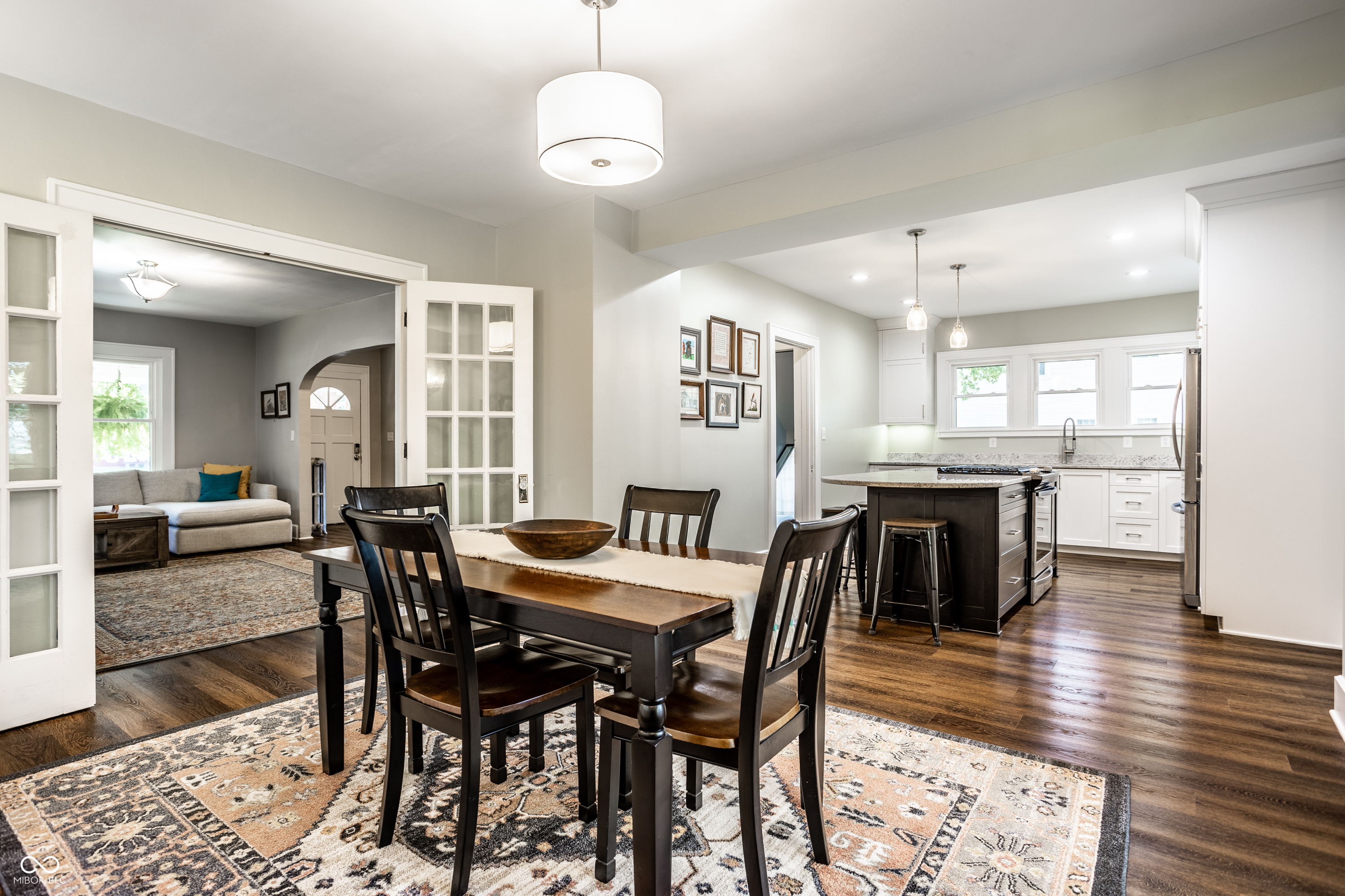 4016 N Illinois Street