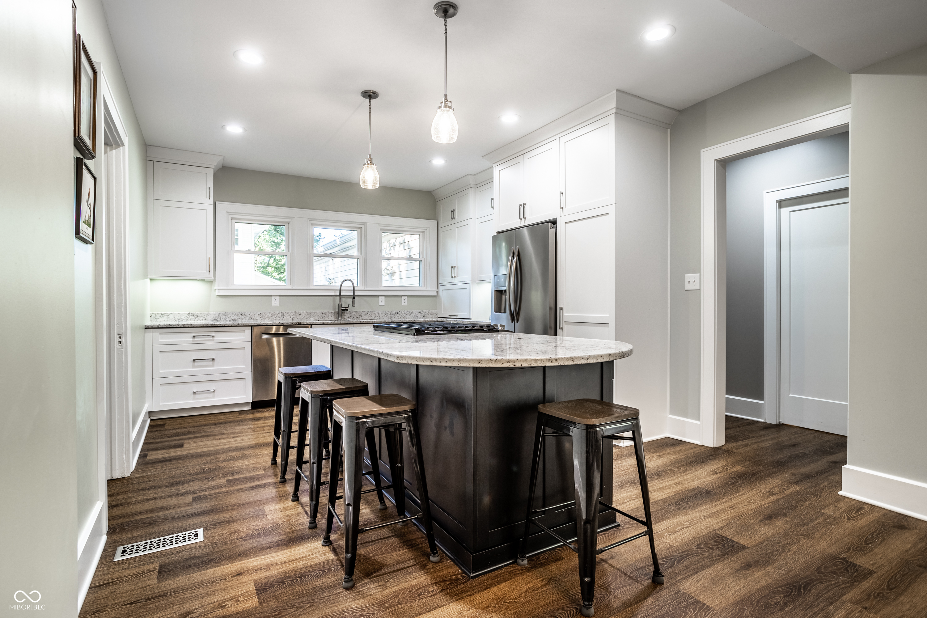 4016 N Illinois Street