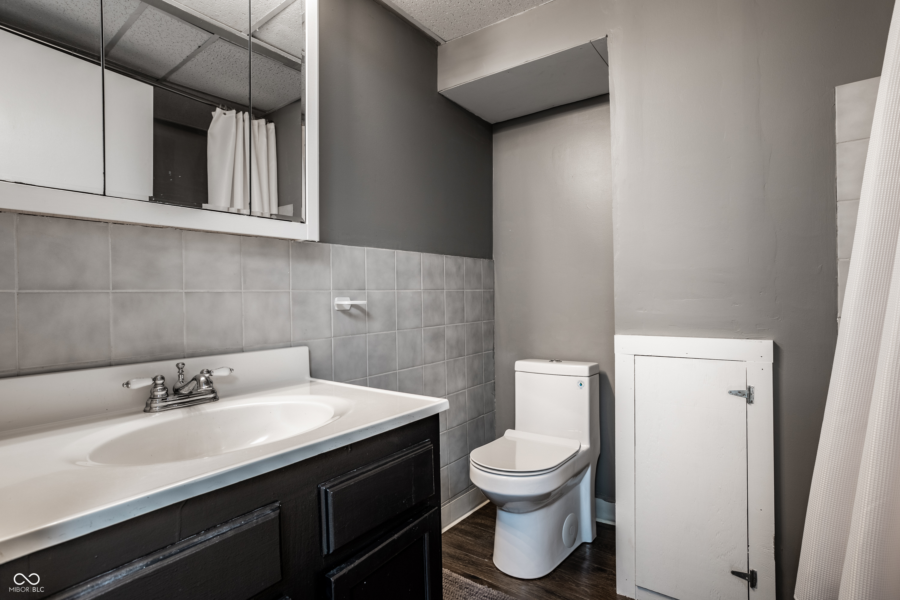 4016 N Illinois Street