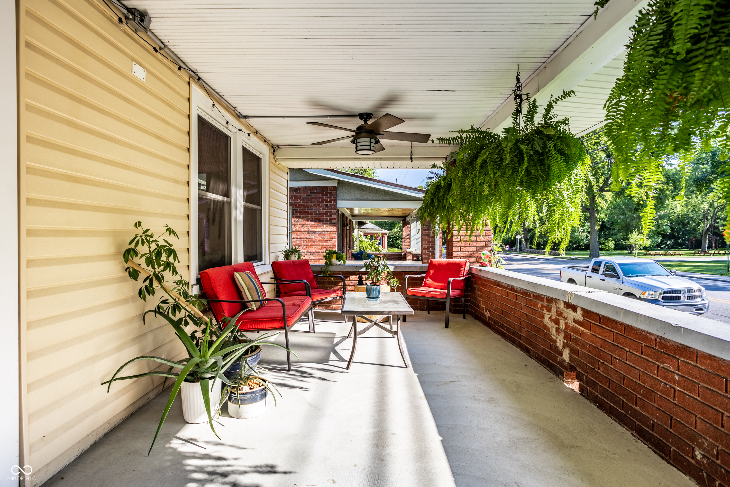 4016 N Illinois Street