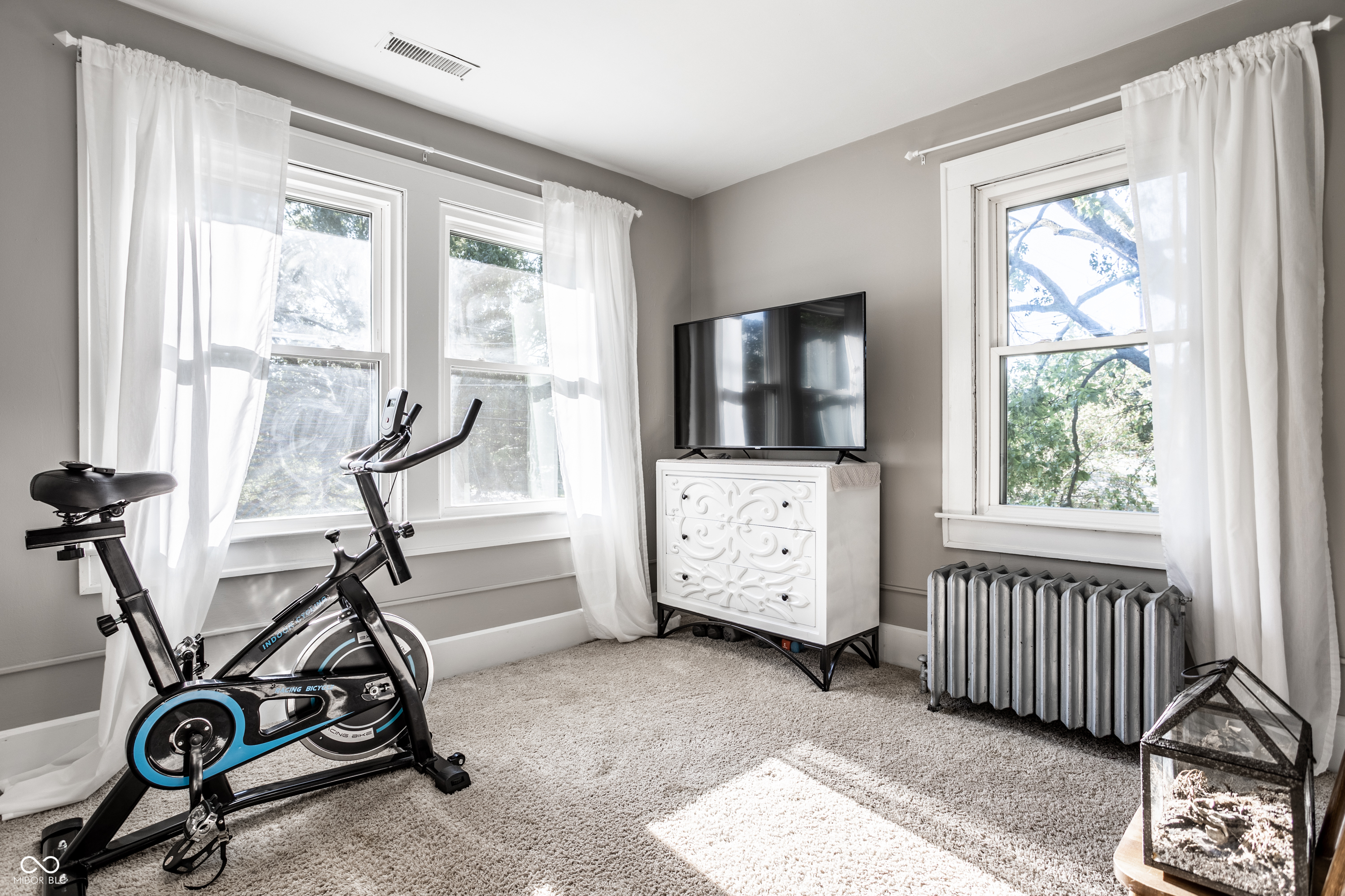 4016 N Illinois Street