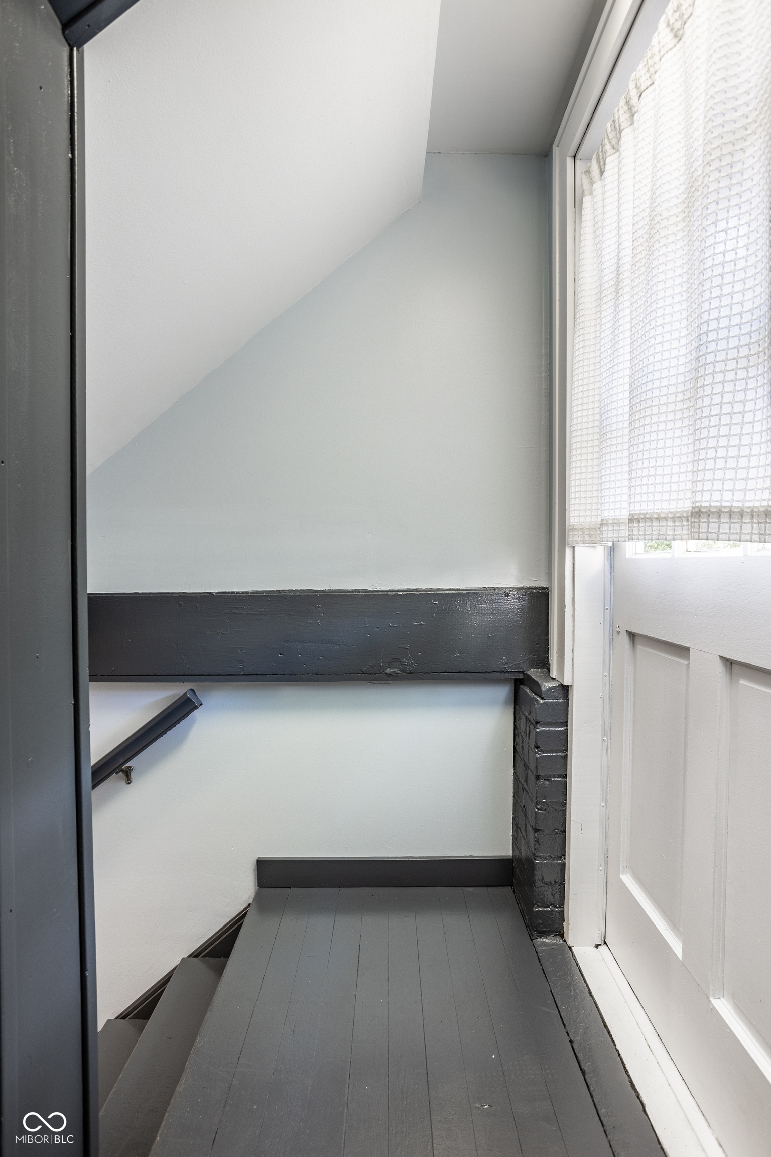 4016 N Illinois Street