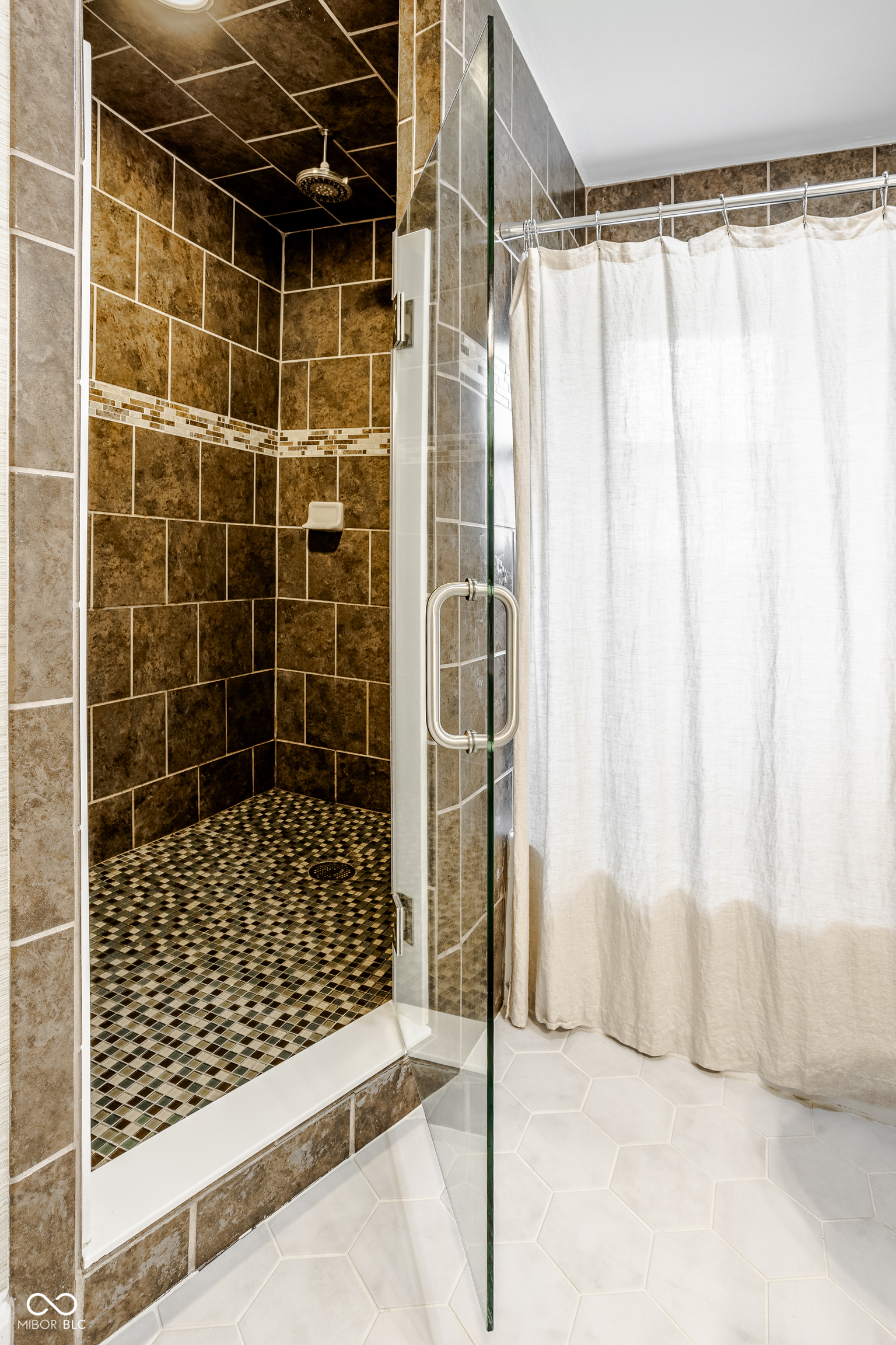 222 W 44th Street