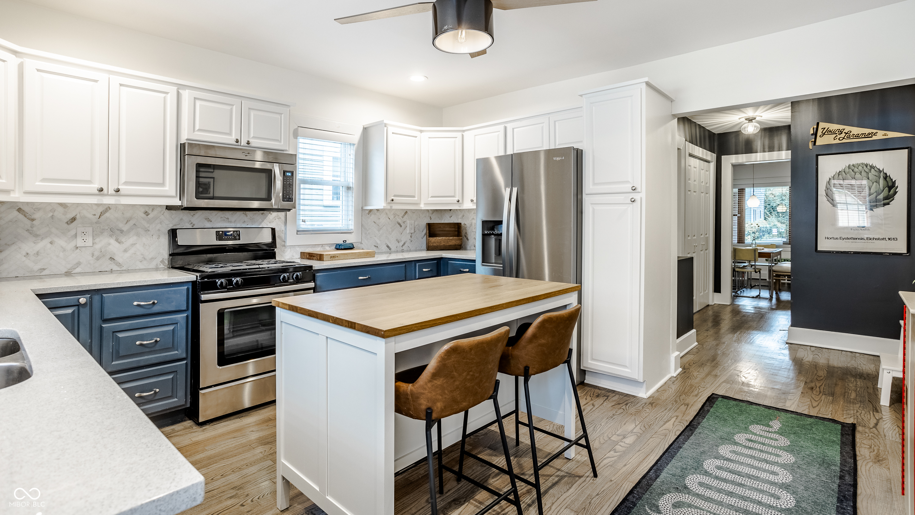 222 W 44th Street