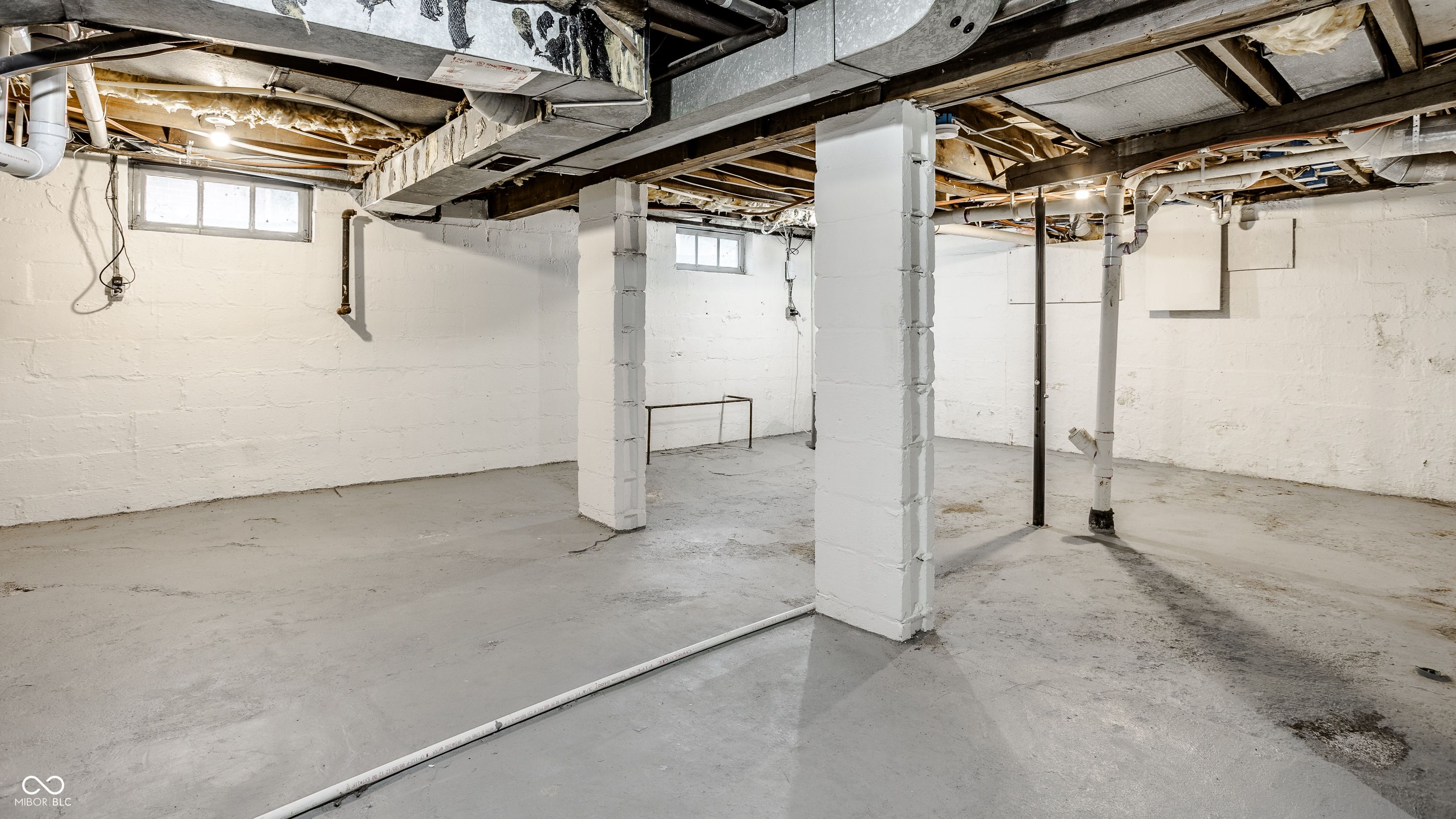 222 W 44th Street