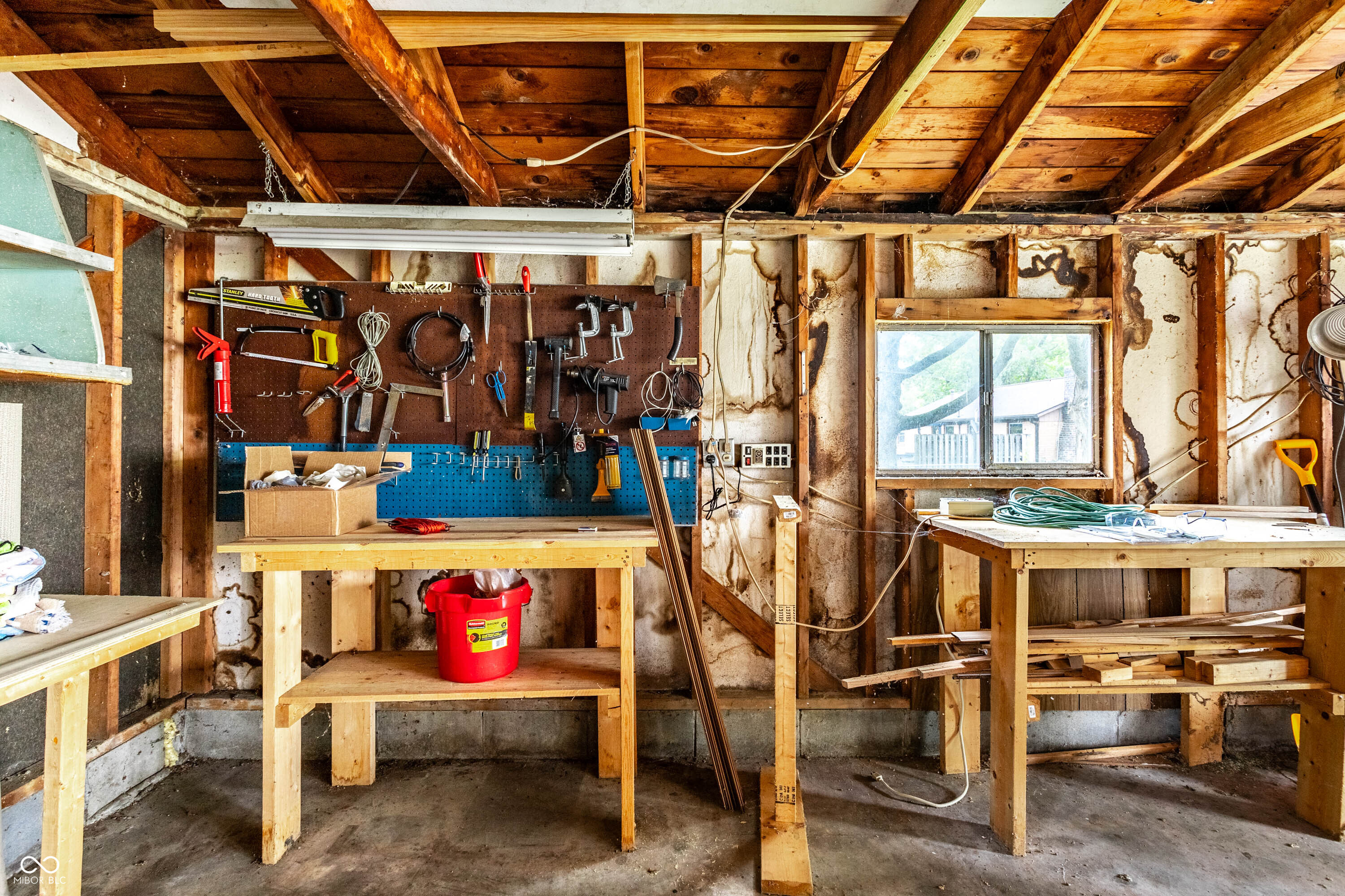 10236 Lawnhaven Drive