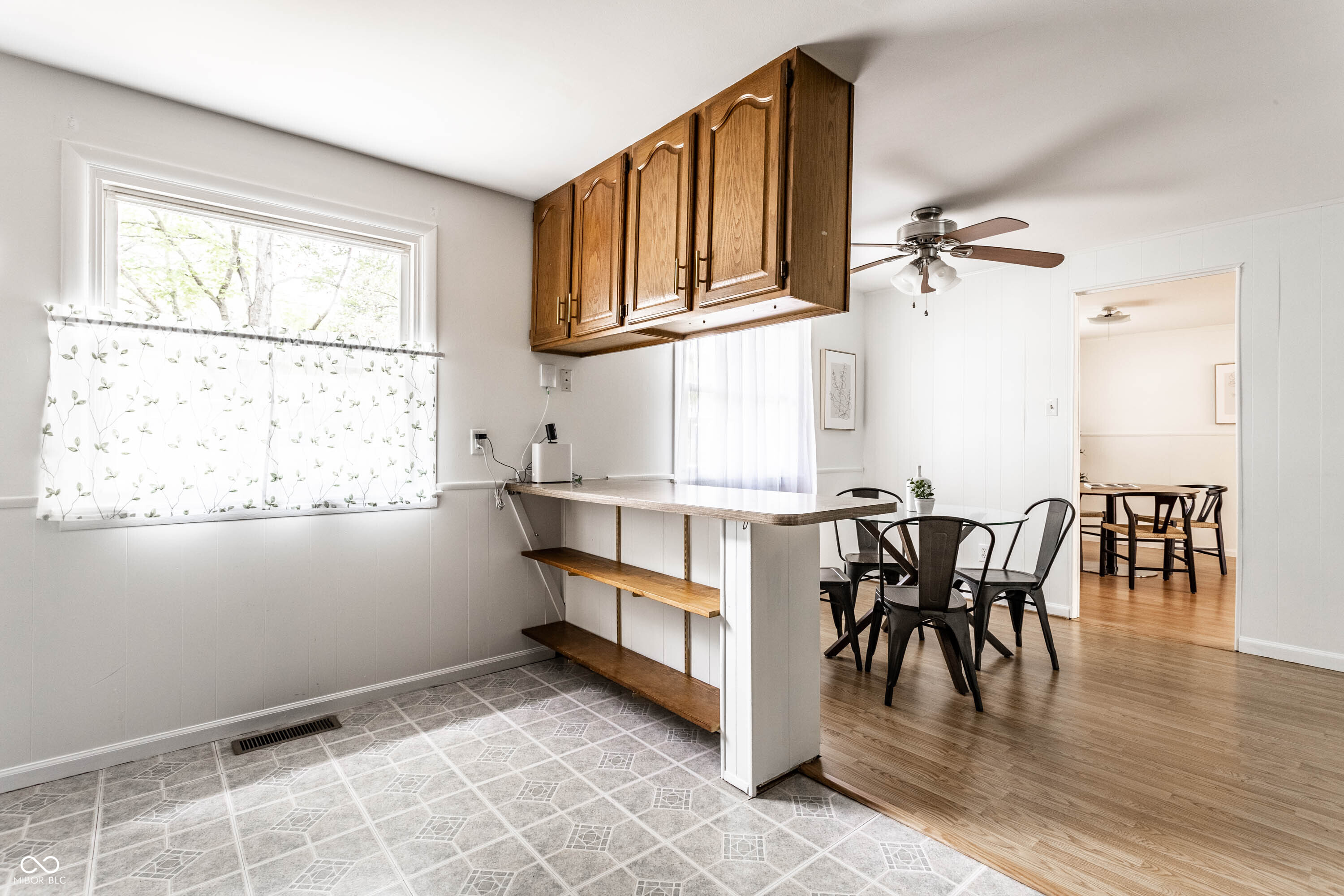 10236 Lawnhaven Drive