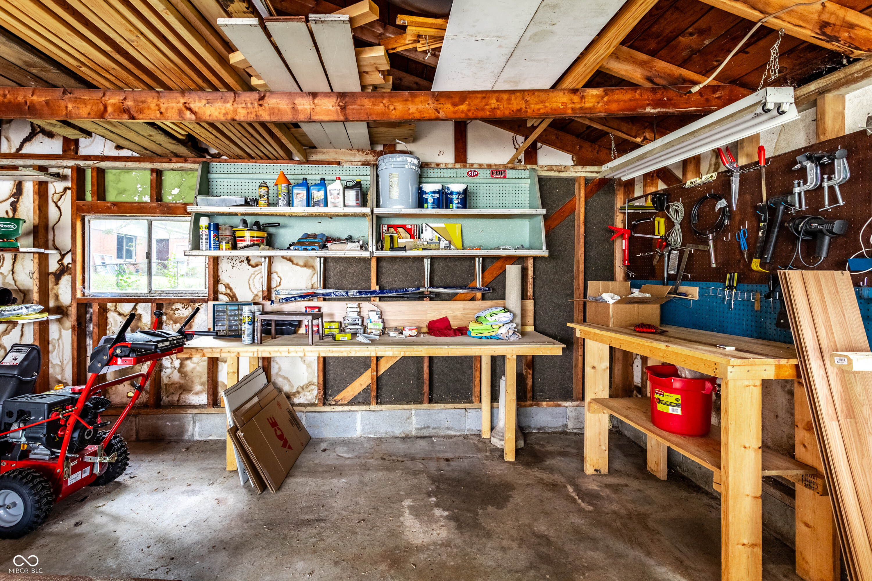 10236 Lawnhaven Drive