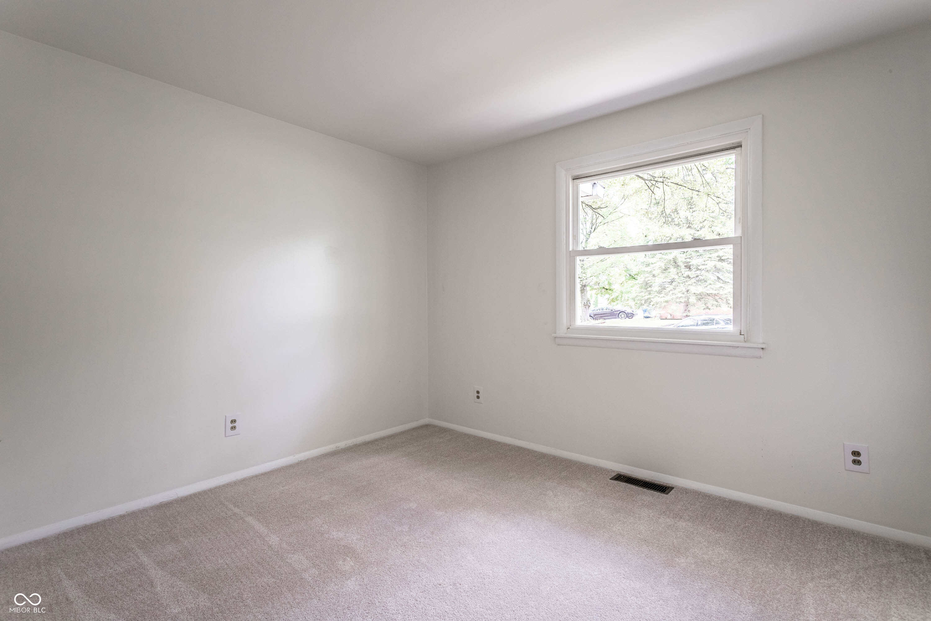 10236 Lawnhaven Drive