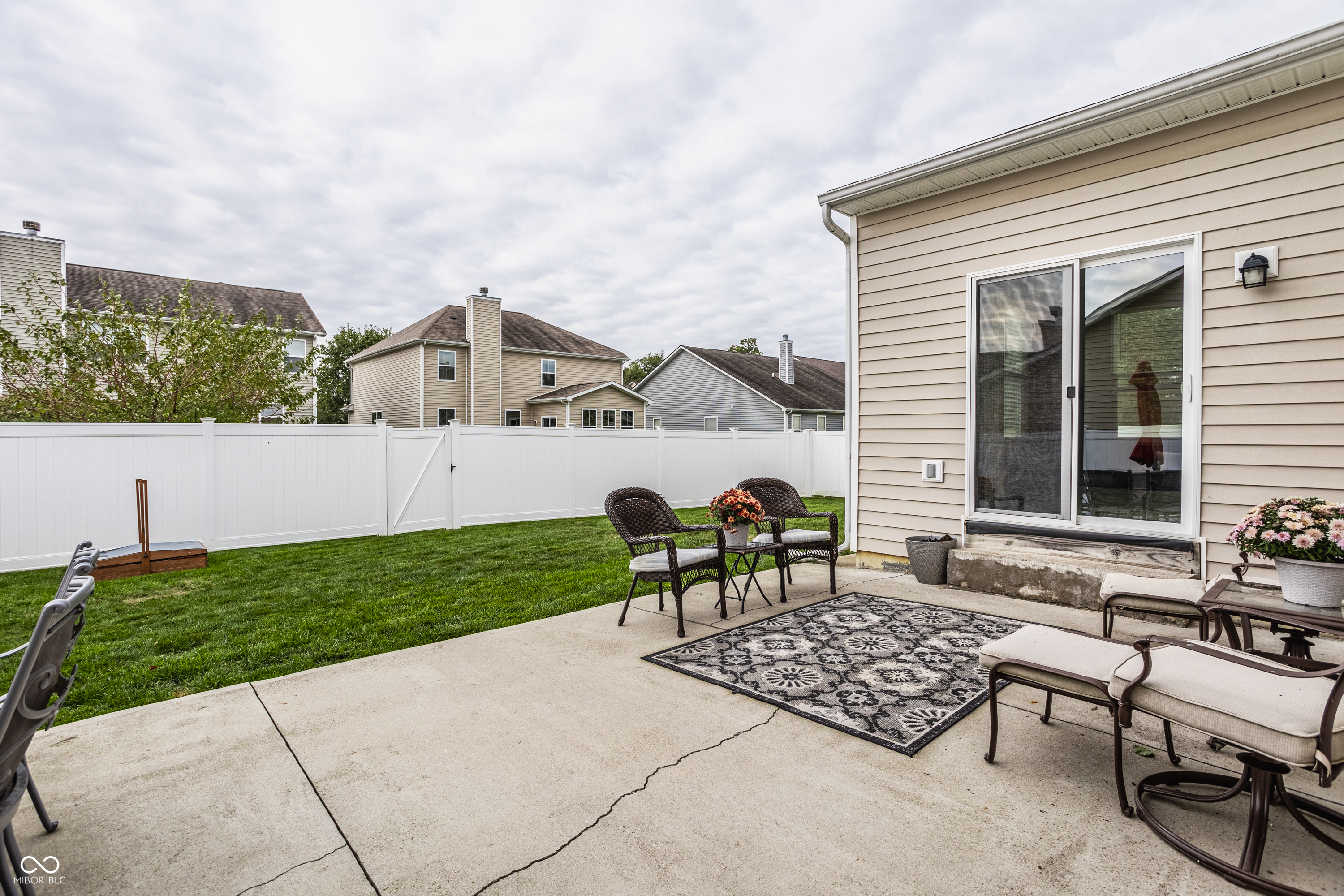 6591 W Deer Hill Drive