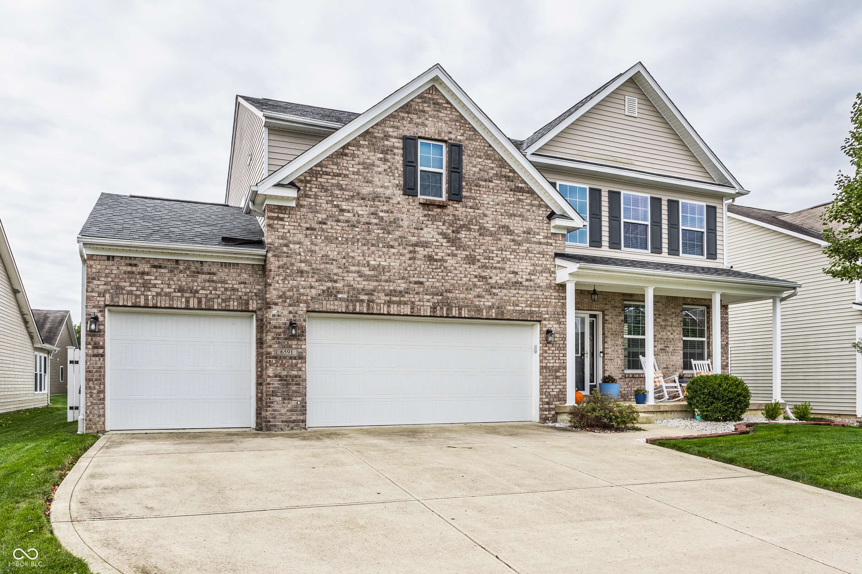 6591 W Deer Hill Drive