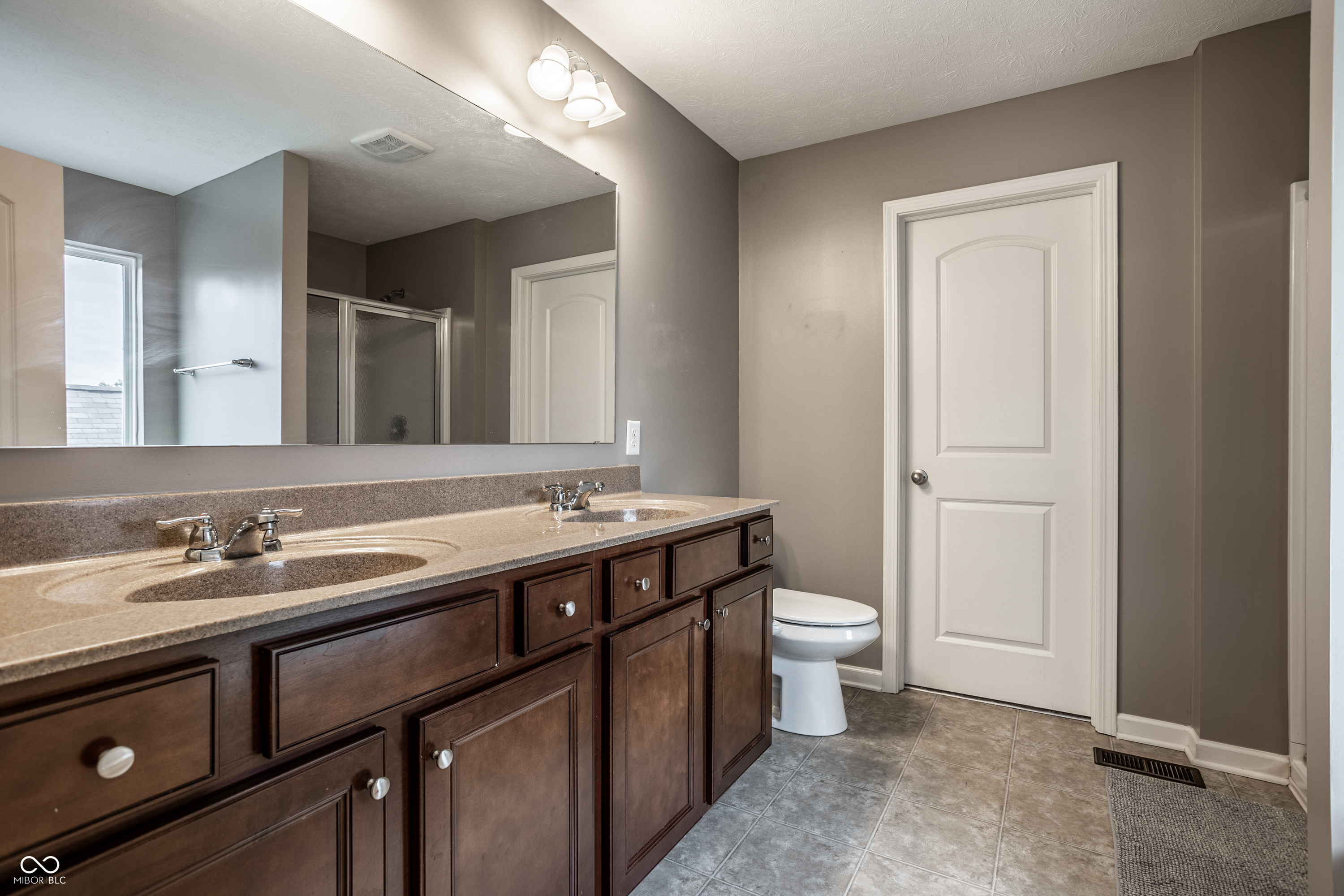 6591 W Deer Hill Drive