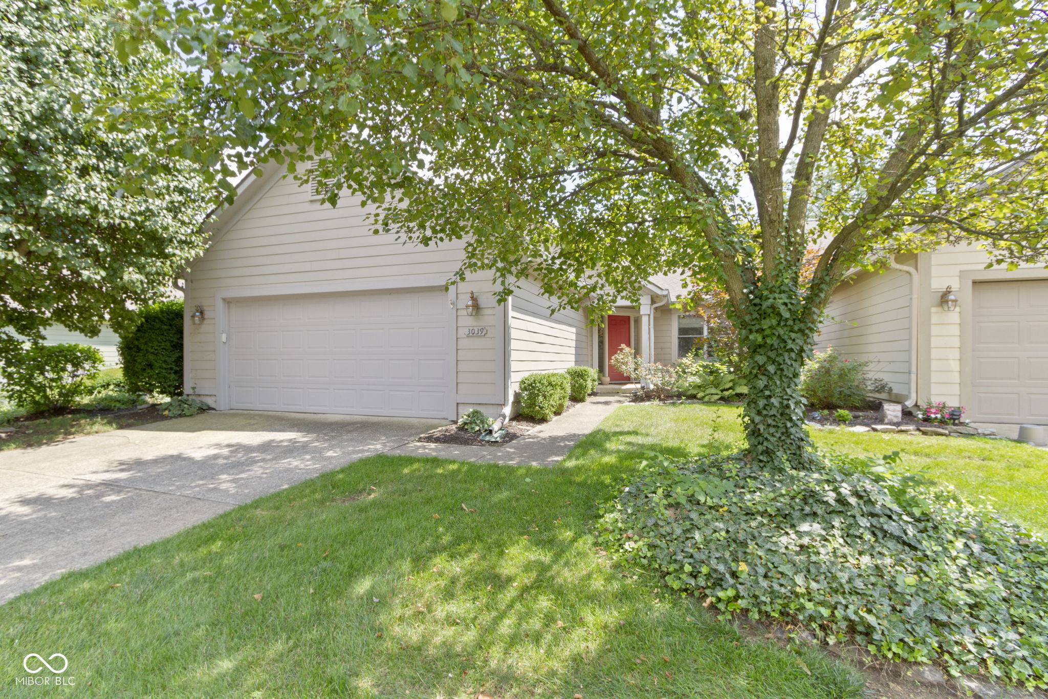 3039 River Bay Drive N