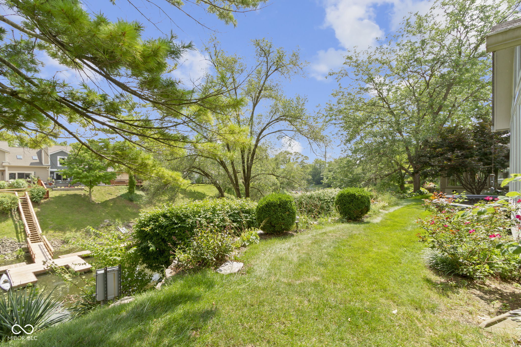 3039 River Bay Drive N