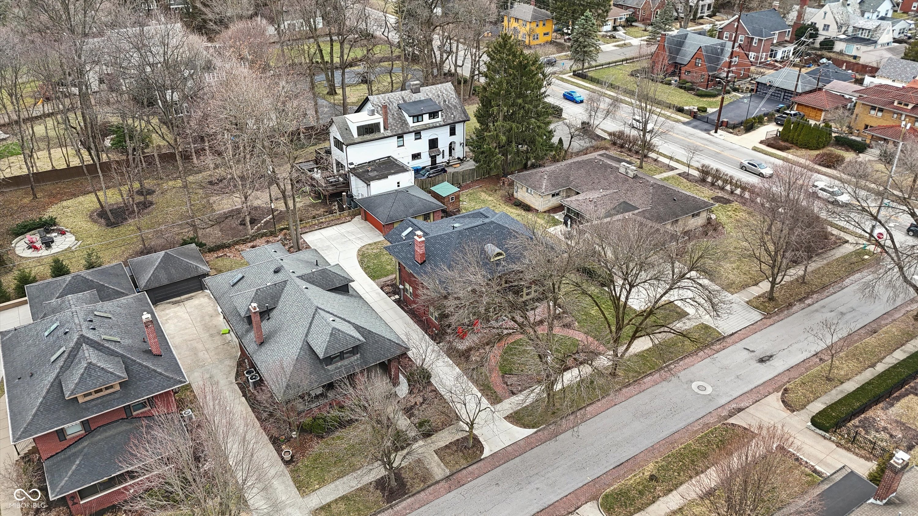 43 W Hampton Drive