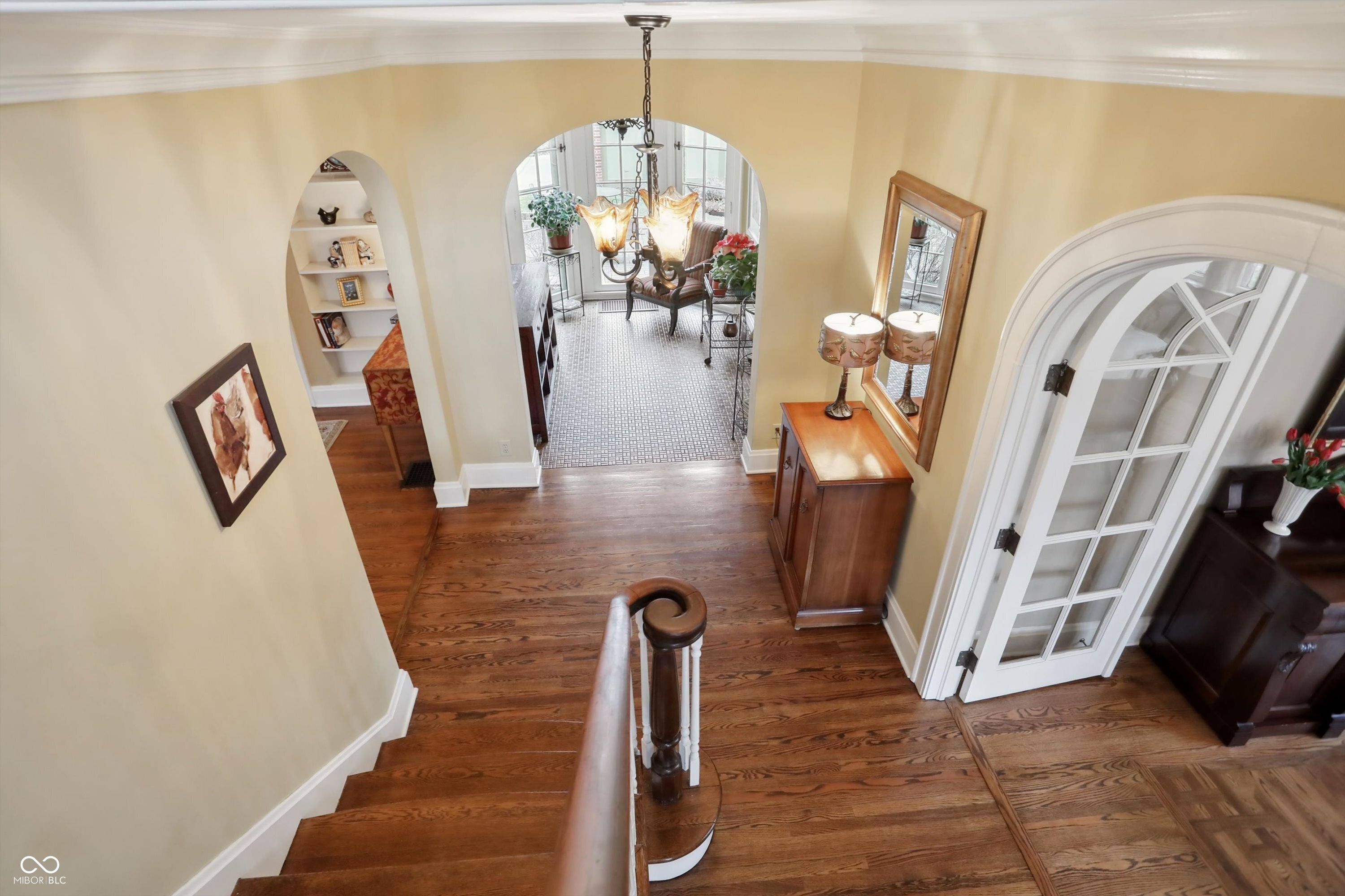 43 W Hampton Drive